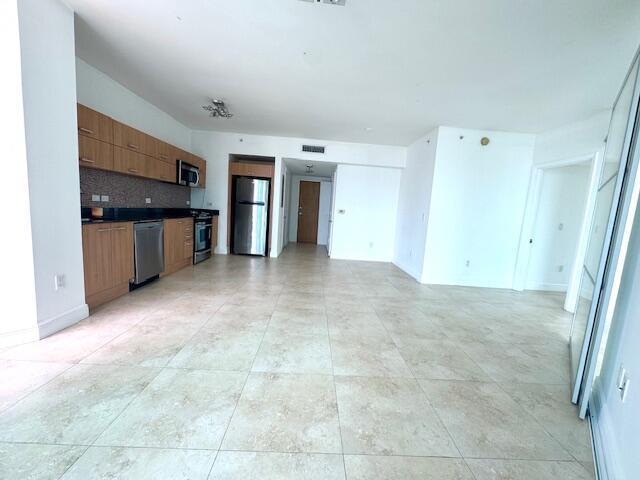 350 S Miami Avenue #3313, Miami FL 33130