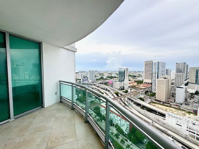 350 S Miami Avenue #3313, Miami FL 33130
