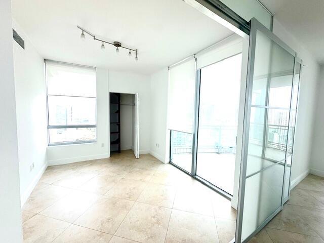 350 S Miami Avenue #3313, Miami FL 33130
