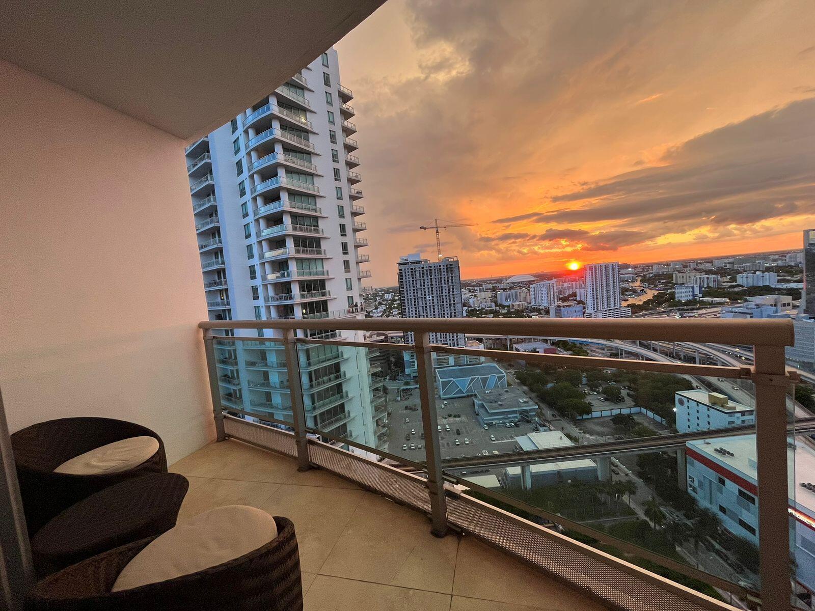 350 S Miami Avenue #3313, Miami FL 33130