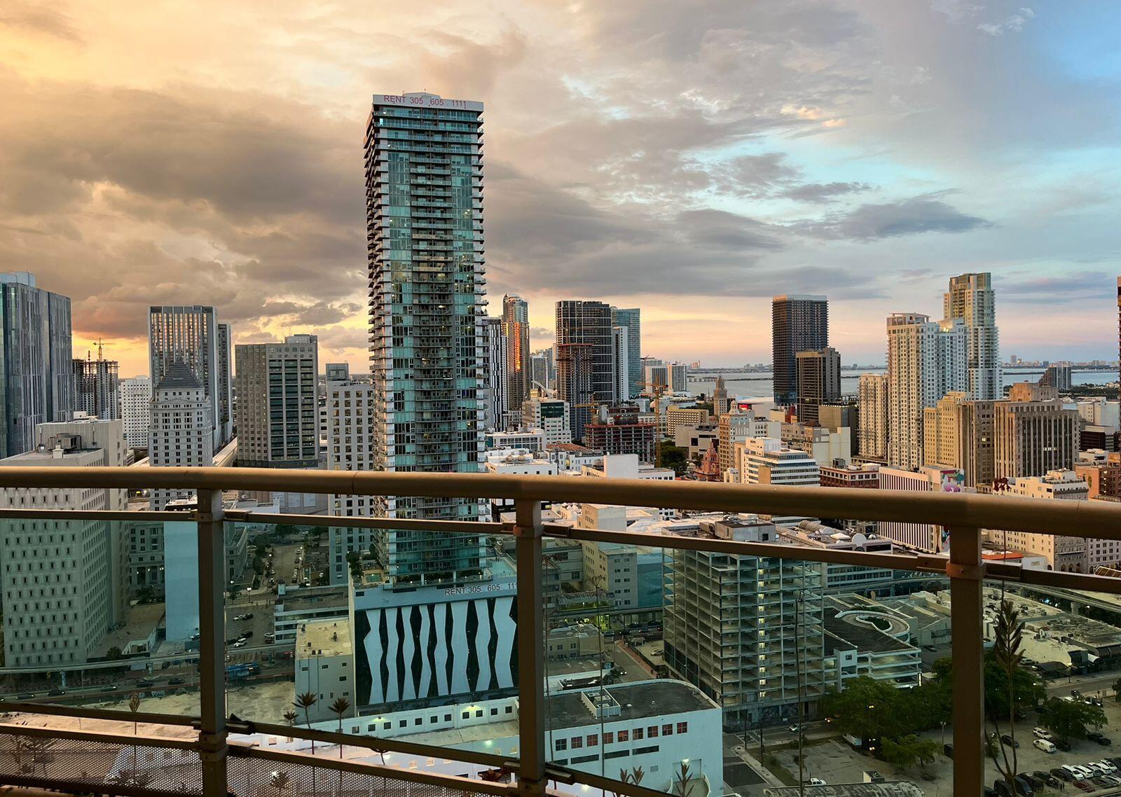 350 S Miami Avenue #3313, Miami FL 33130