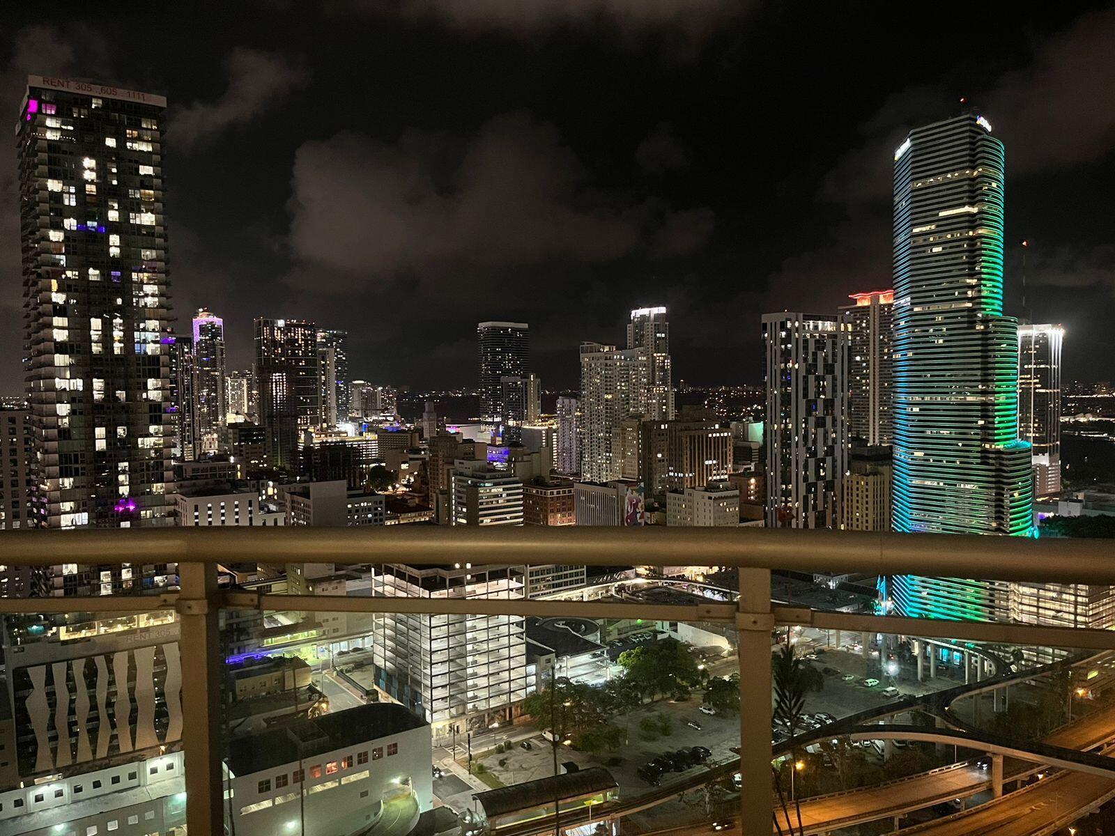 350 S Miami Avenue #3313, Miami FL 33130