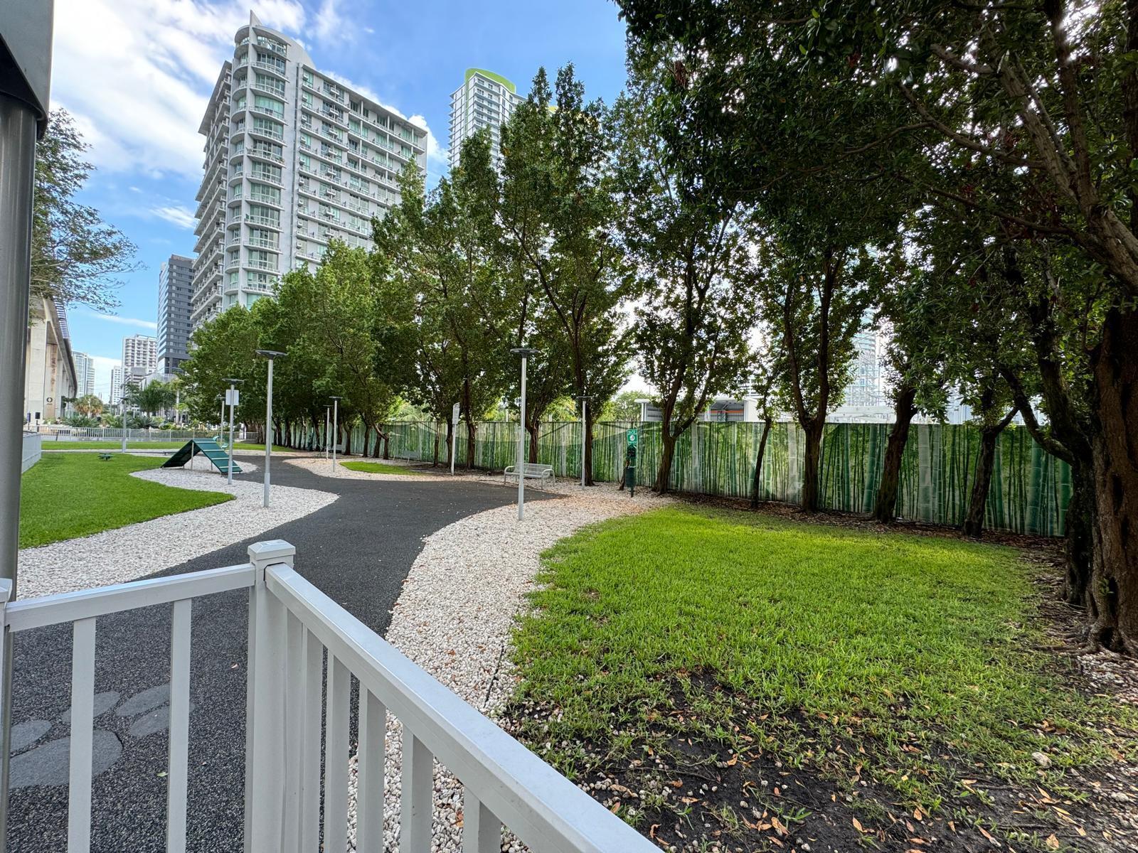 350 S Miami Avenue #3313, Miami FL 33130