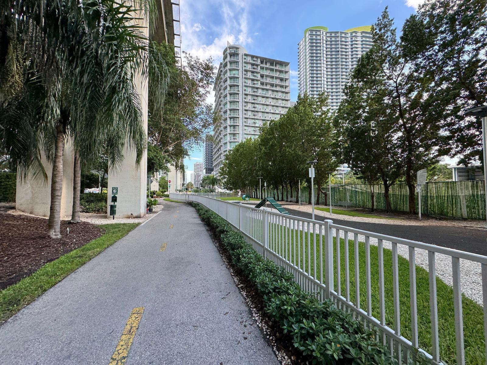 350 S Miami Avenue #3313, Miami FL 33130