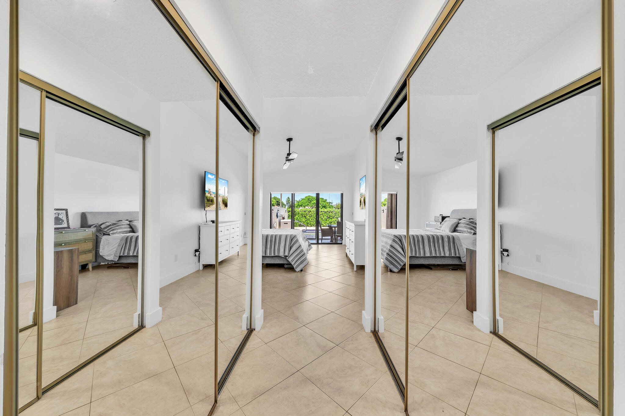 10255 Sunset Bend, Boca Raton FL 33428