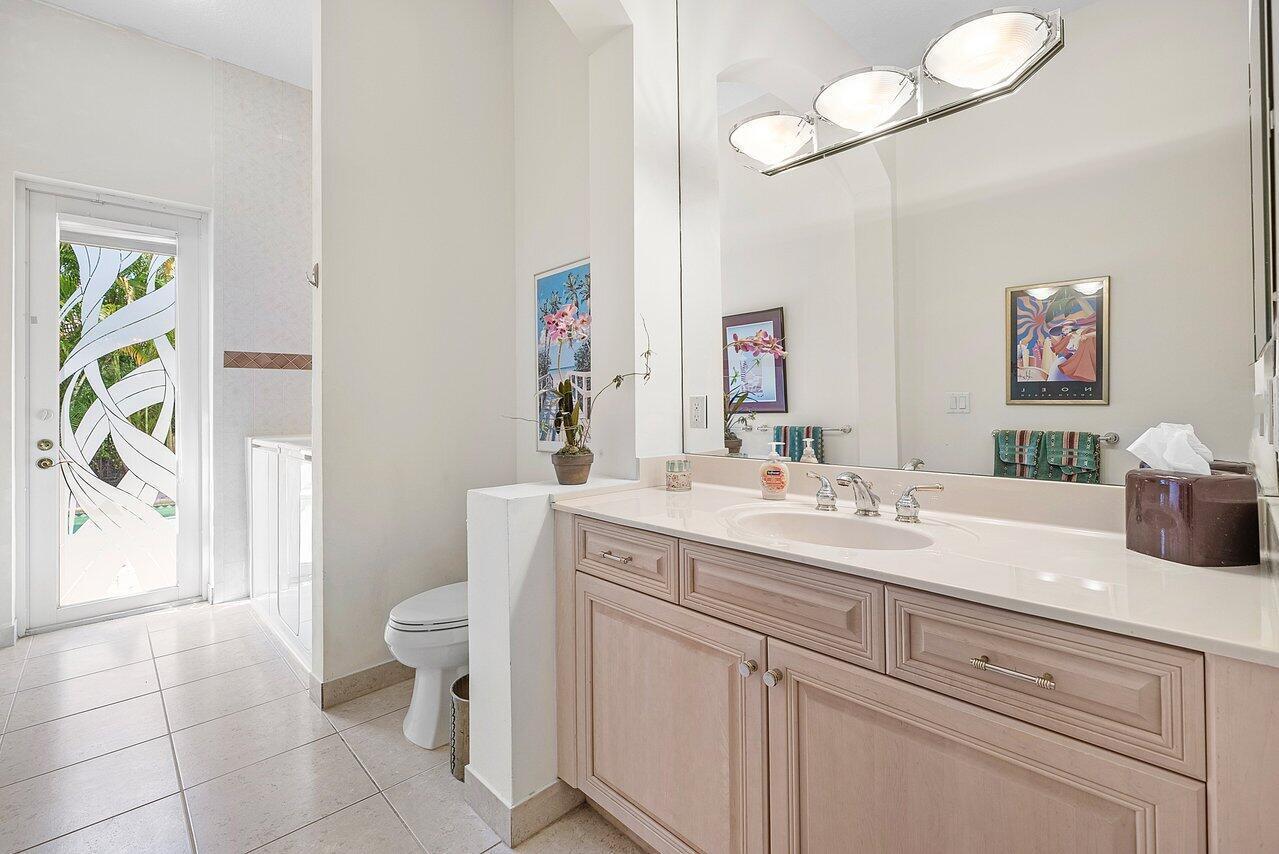 7094 Via Mediterrania, Boca Raton FL 33433