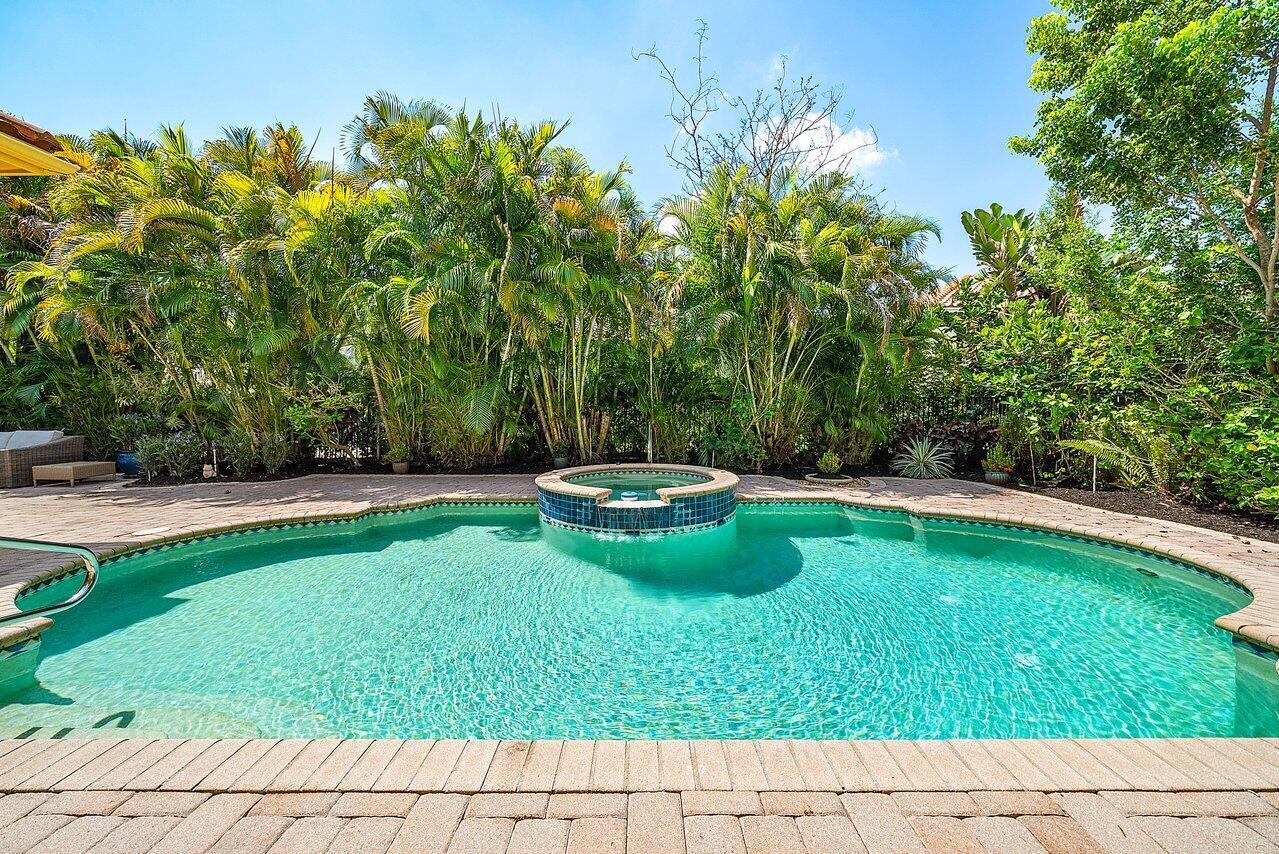7094 Via Mediterrania, Boca Raton FL 33433