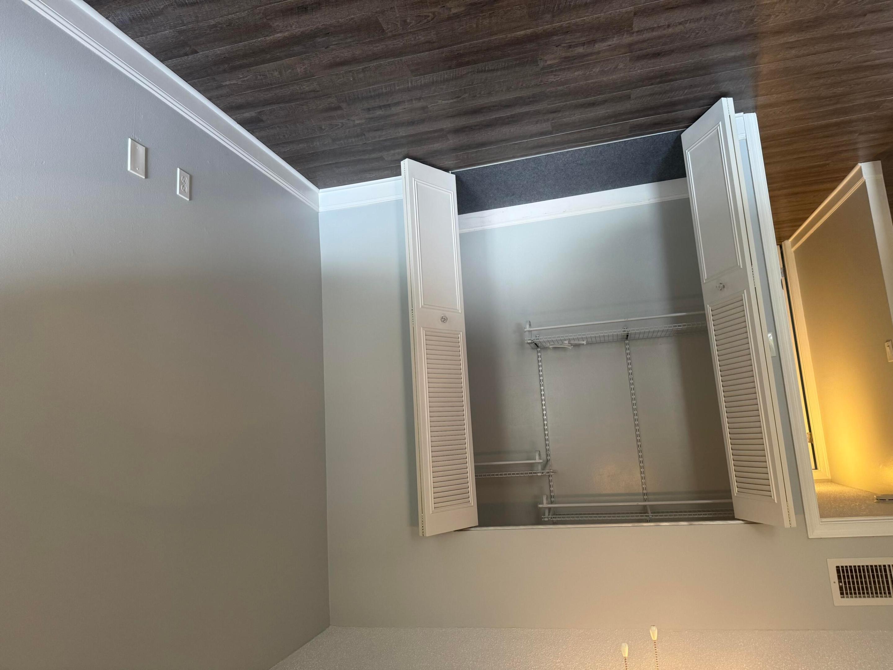 4 Greenway Village #203, Royal Palm Beach FL 33411