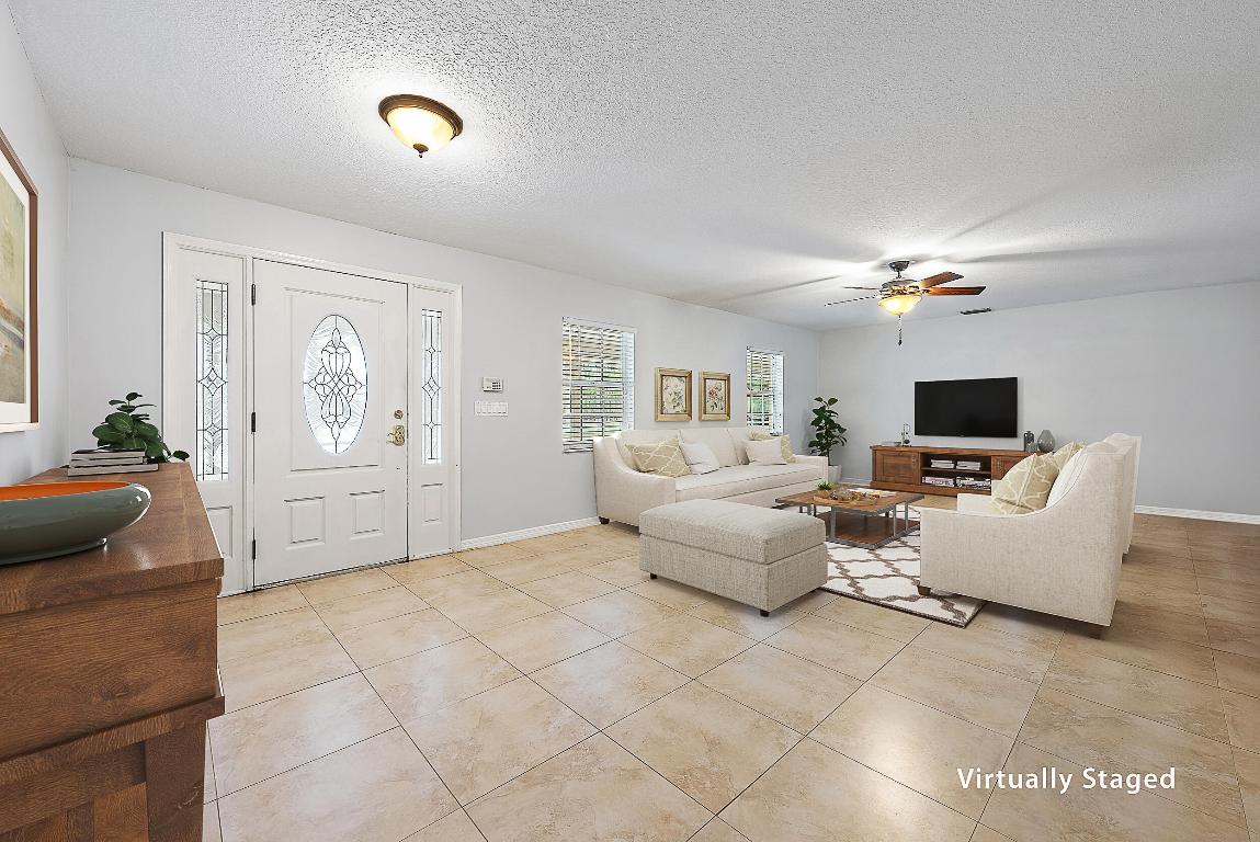 13006 Arrowwood, Palm Beach Gardens FL 33418