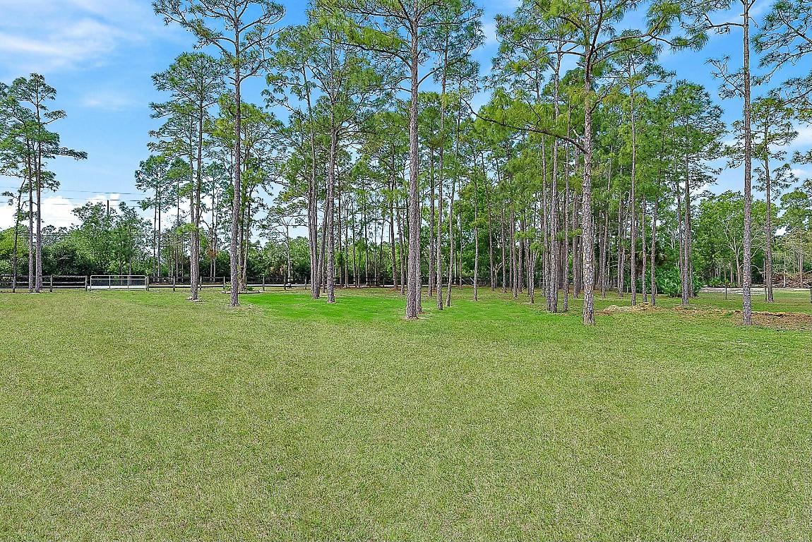13006 Arrowwood, Palm Beach Gardens FL 33418