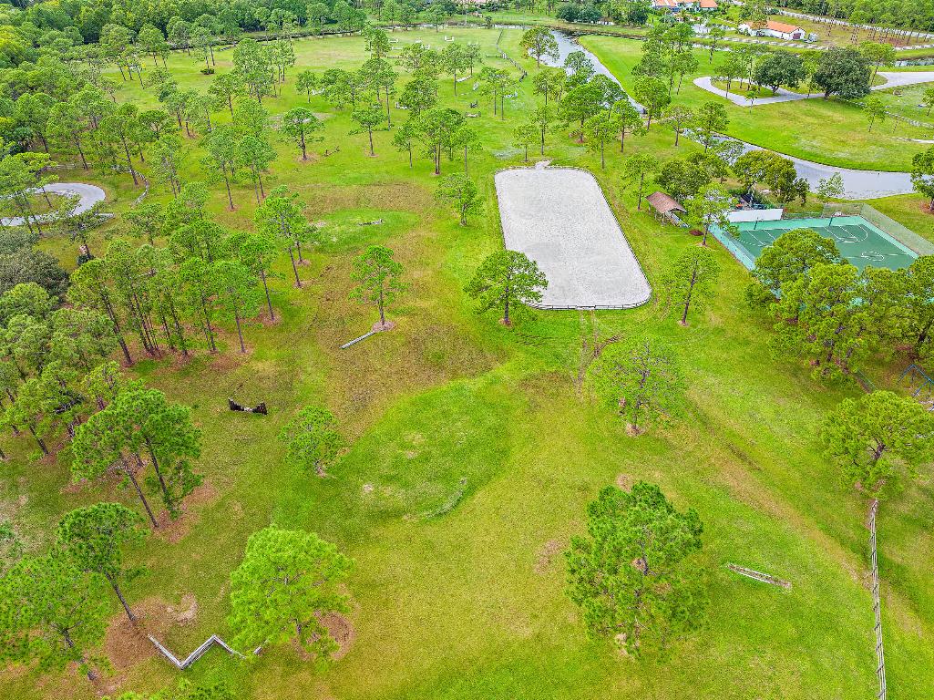 13006 Arrowwood, Palm Beach Gardens FL 33418