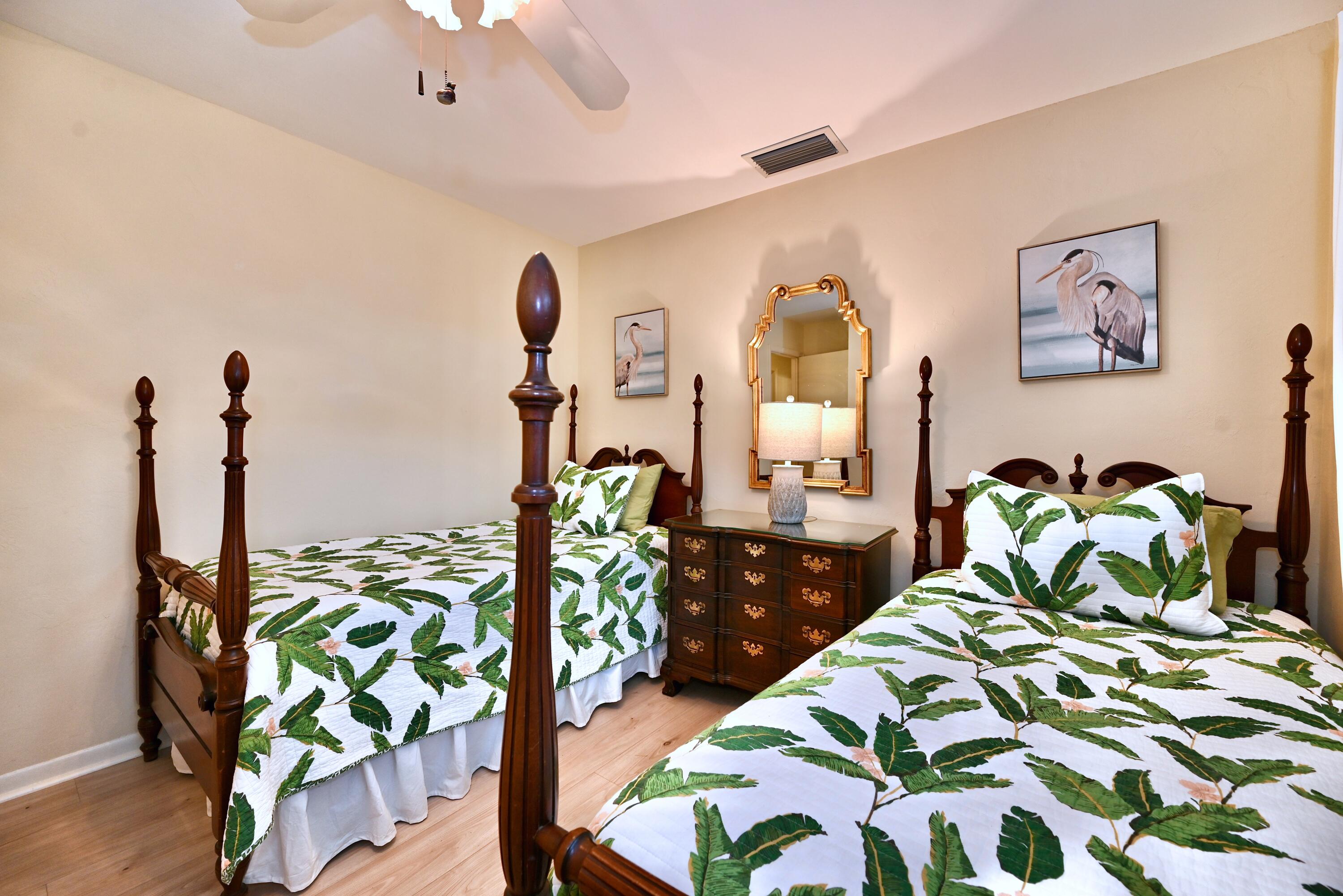 129 Alhambra, West Palm Beach FL 33405