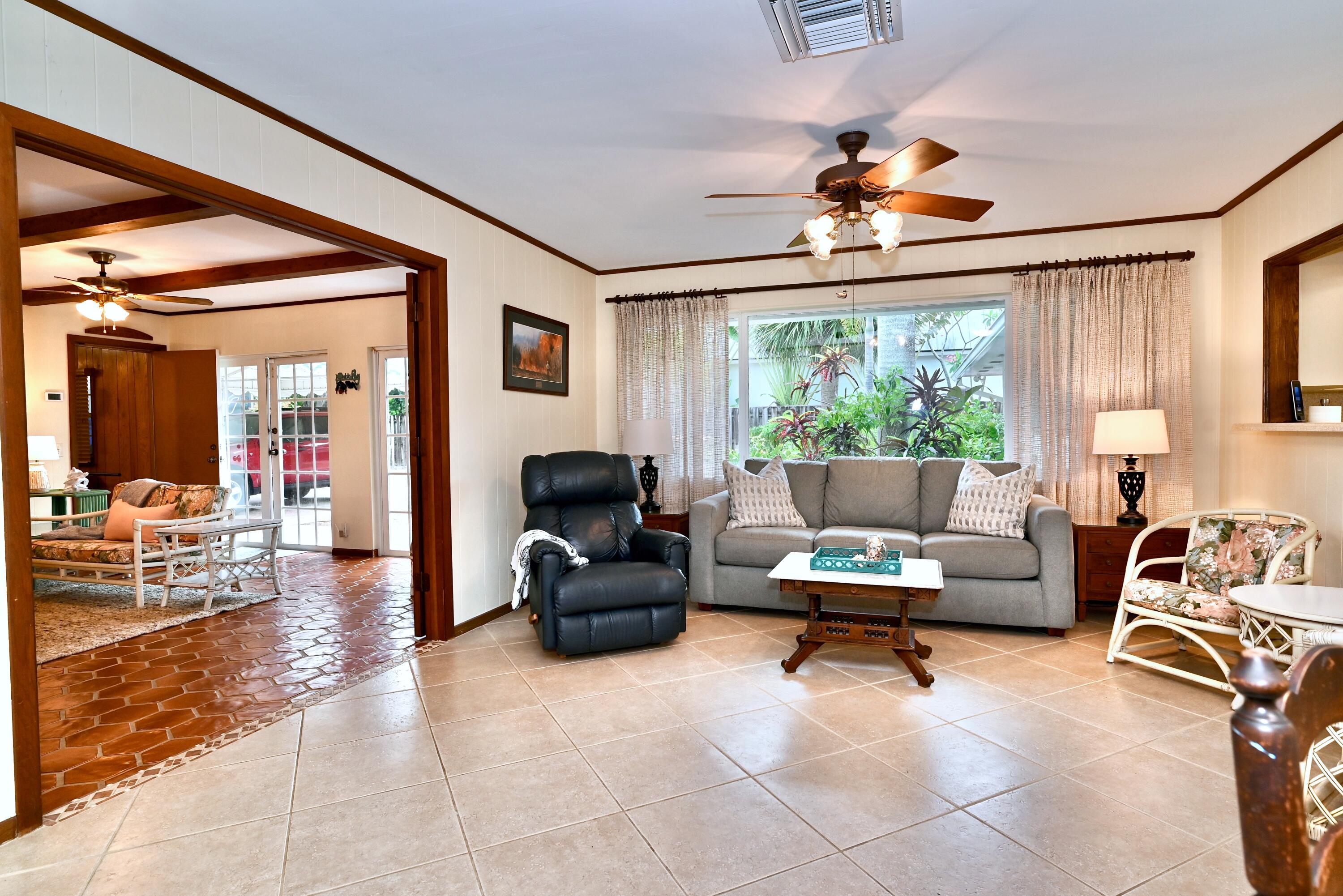 129 Alhambra, West Palm Beach FL 33405