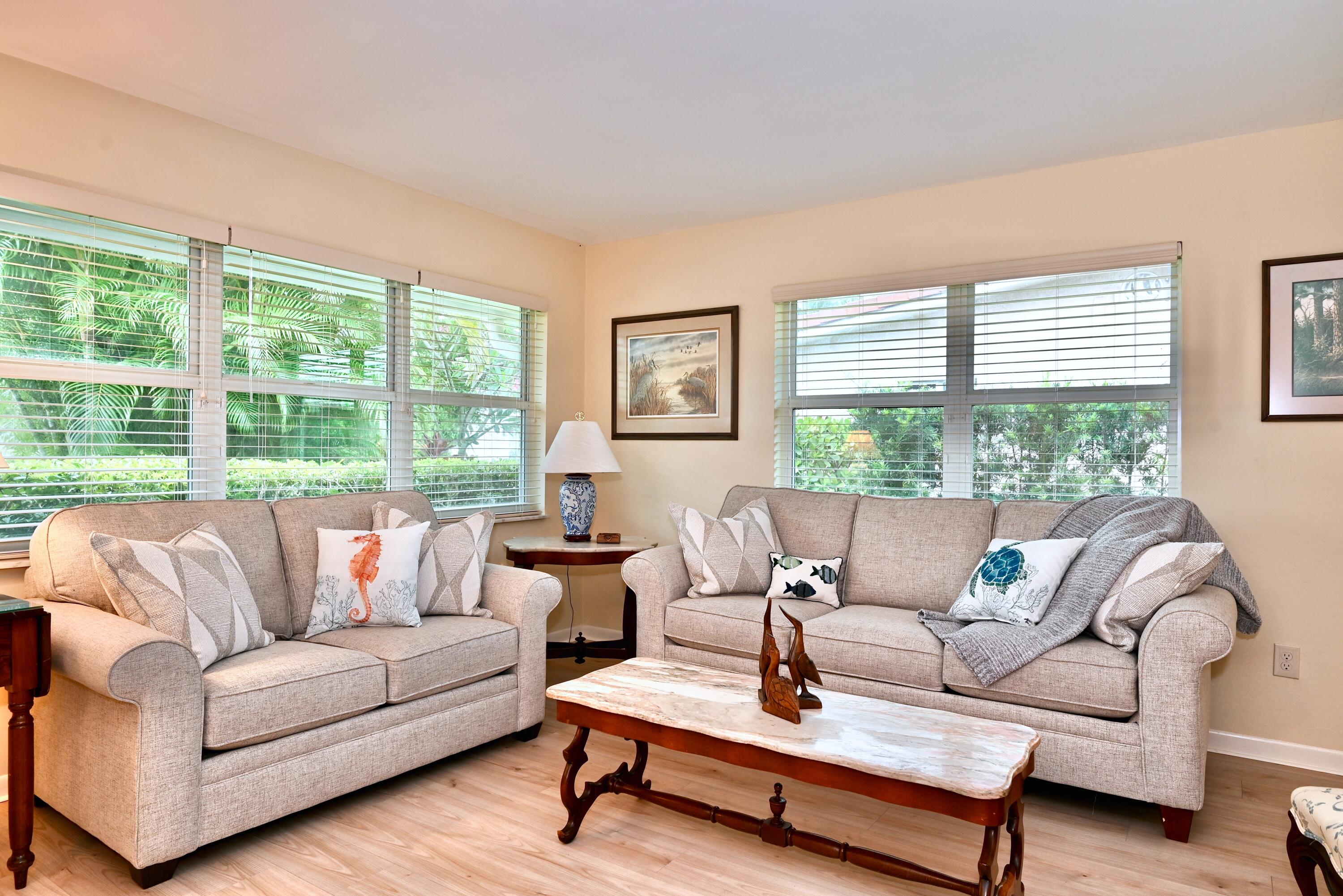 129 Alhambra, West Palm Beach FL 33405