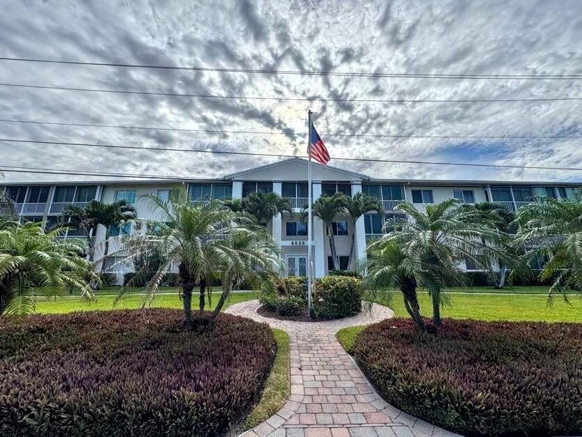 6530 N Ocean #1080, Ocean Ridge FL 33435