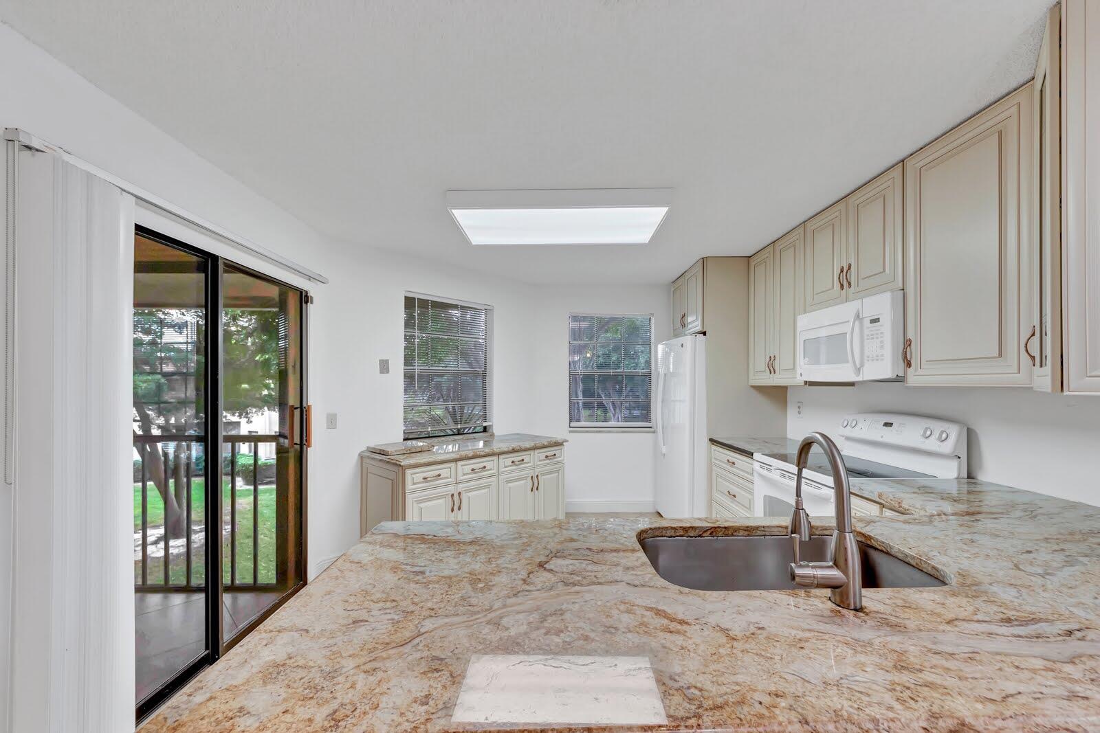 6698 Montego Bay #F, Boca Raton FL 33433