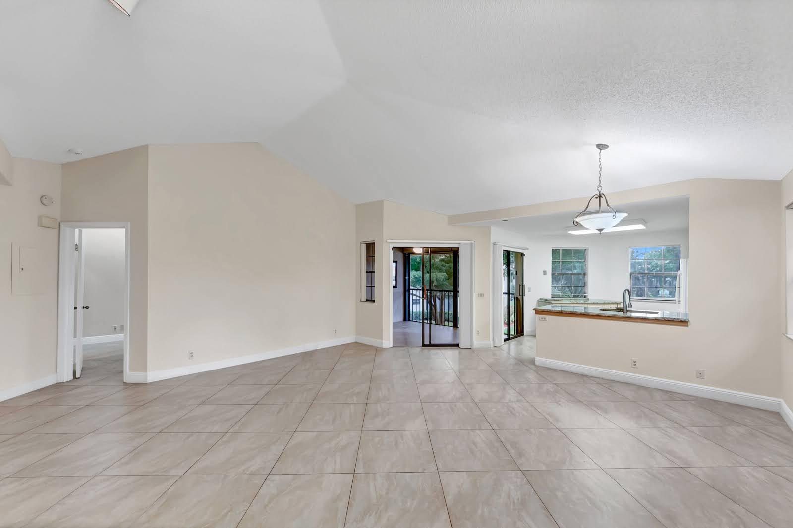 6698 Montego Bay #F, Boca Raton FL 33433