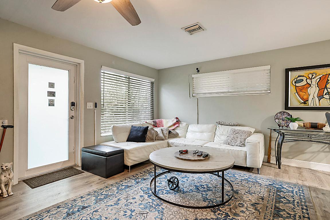 9278 Bloomfield, Palm Beach Gardens FL 33410