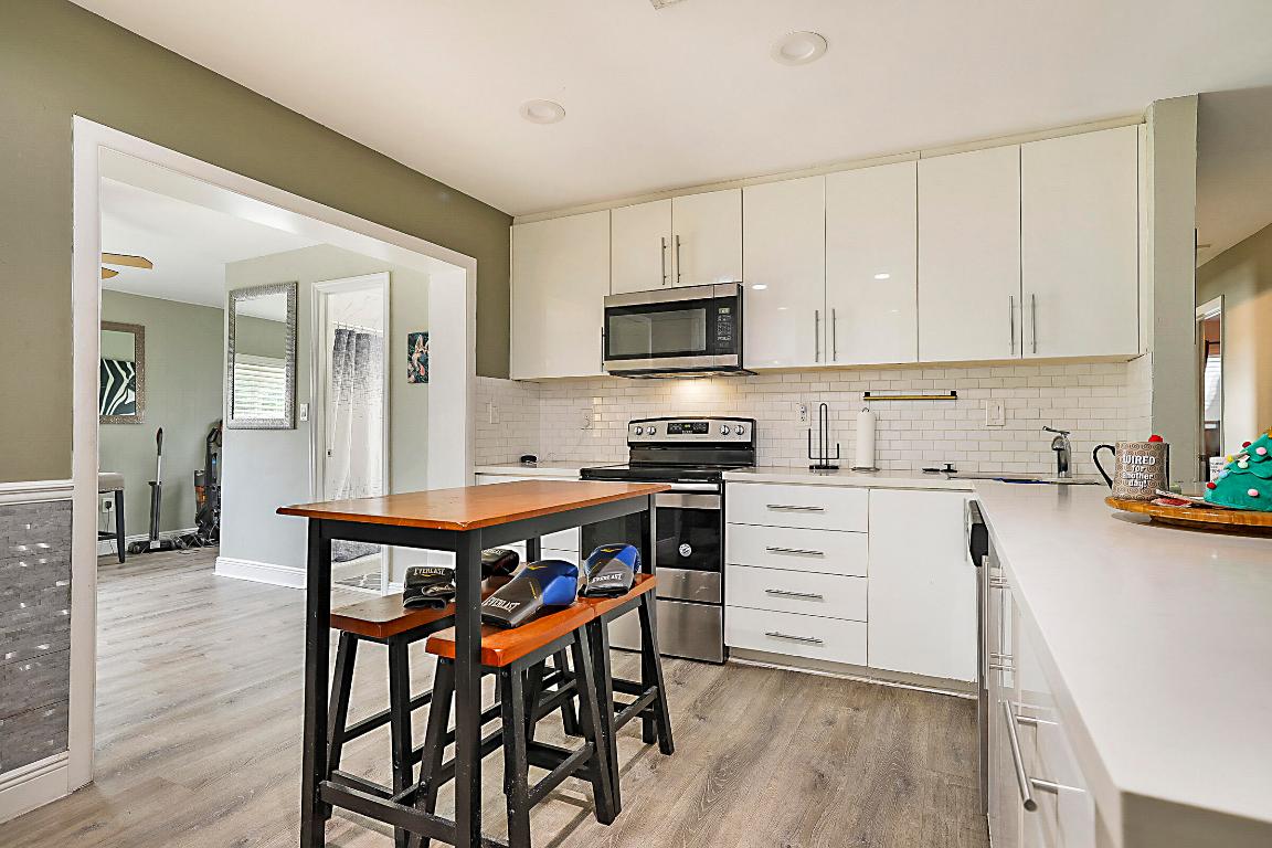 9278 Bloomfield, Palm Beach Gardens FL 33410