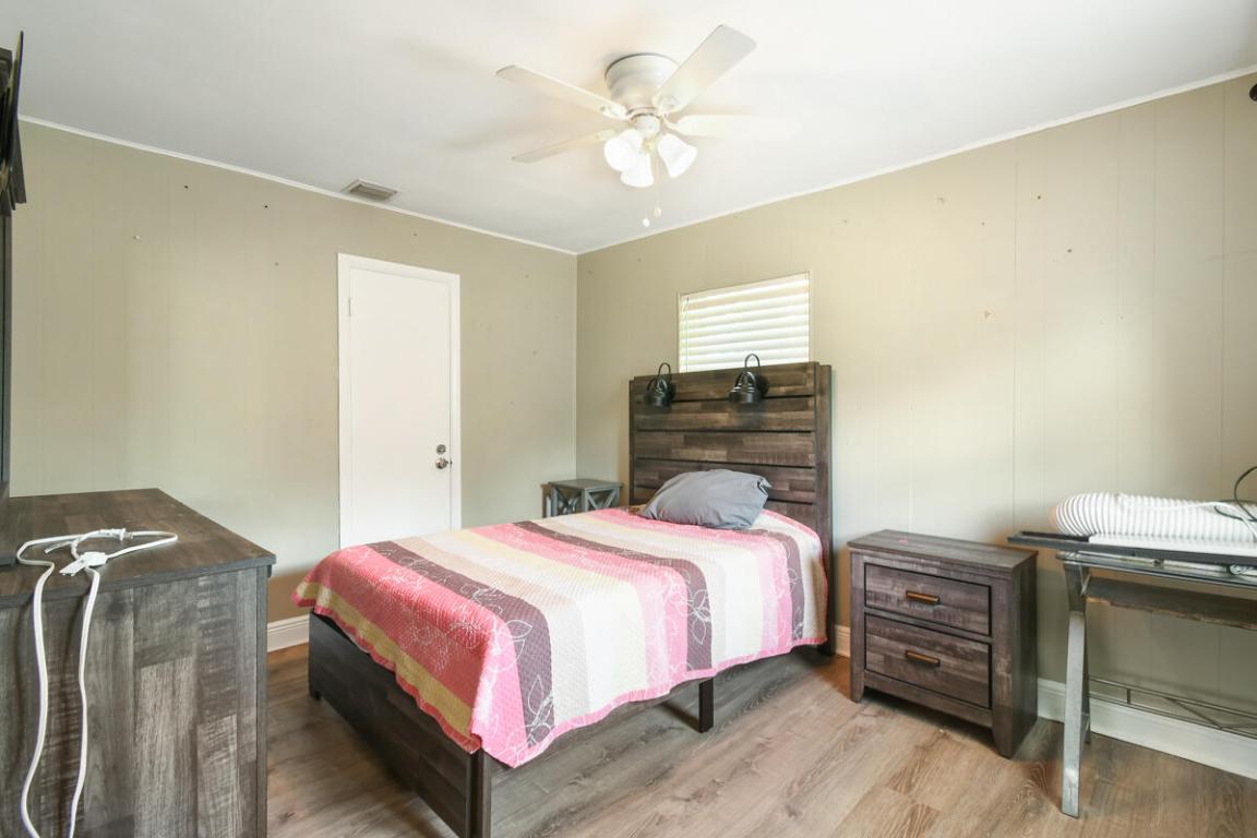 9278 Bloomfield, Palm Beach Gardens FL 33410