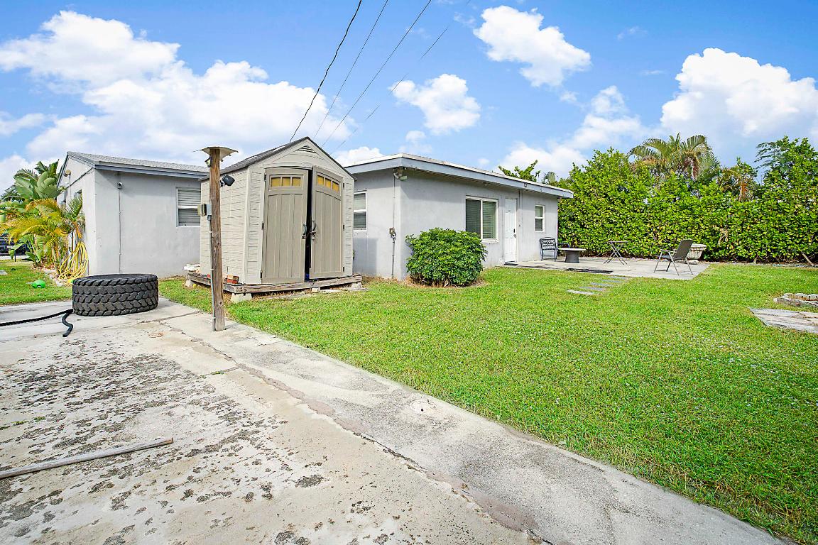 9278 Bloomfield, Palm Beach Gardens FL 33410