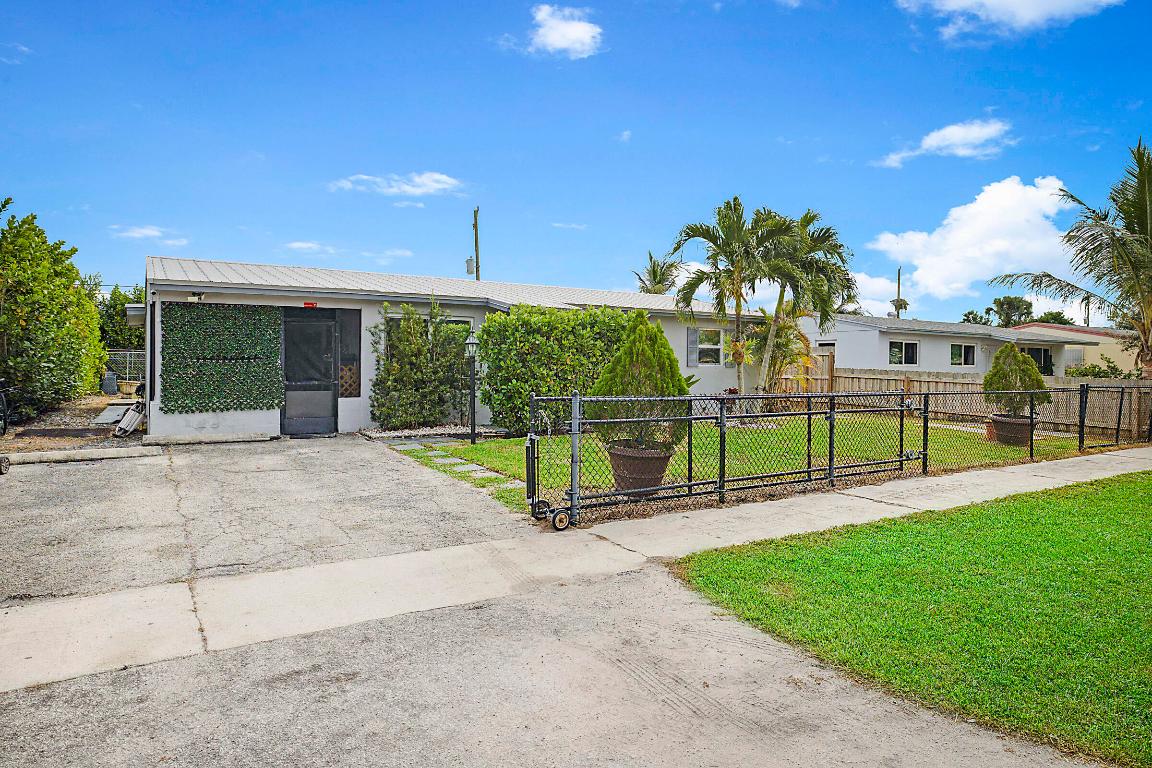 9278 Bloomfield, Palm Beach Gardens FL 33410