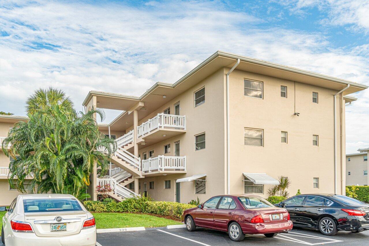 2855 S Garden #211, Lake Worth FL 33461