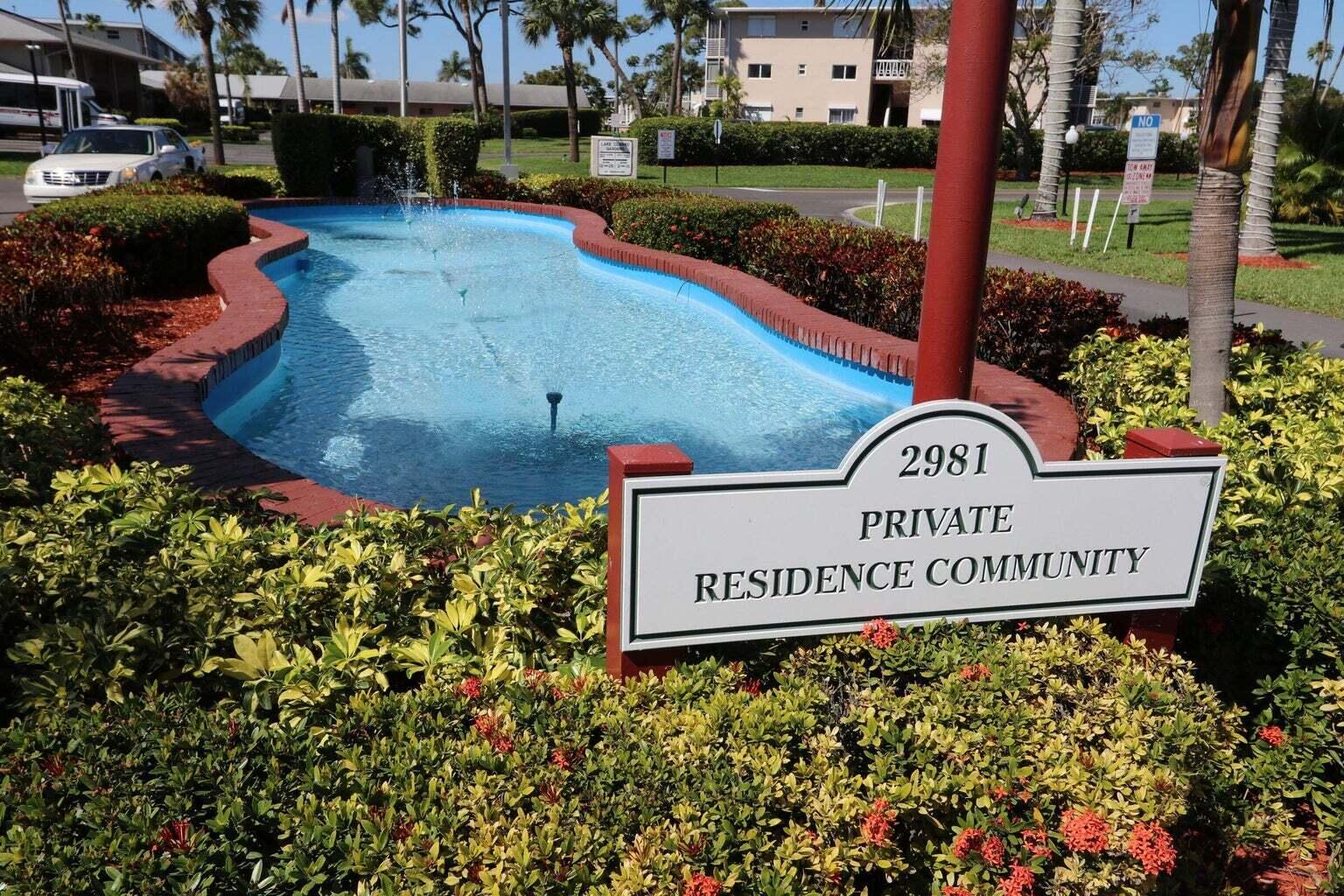 2855 S Garden #211, Lake Worth FL 33461