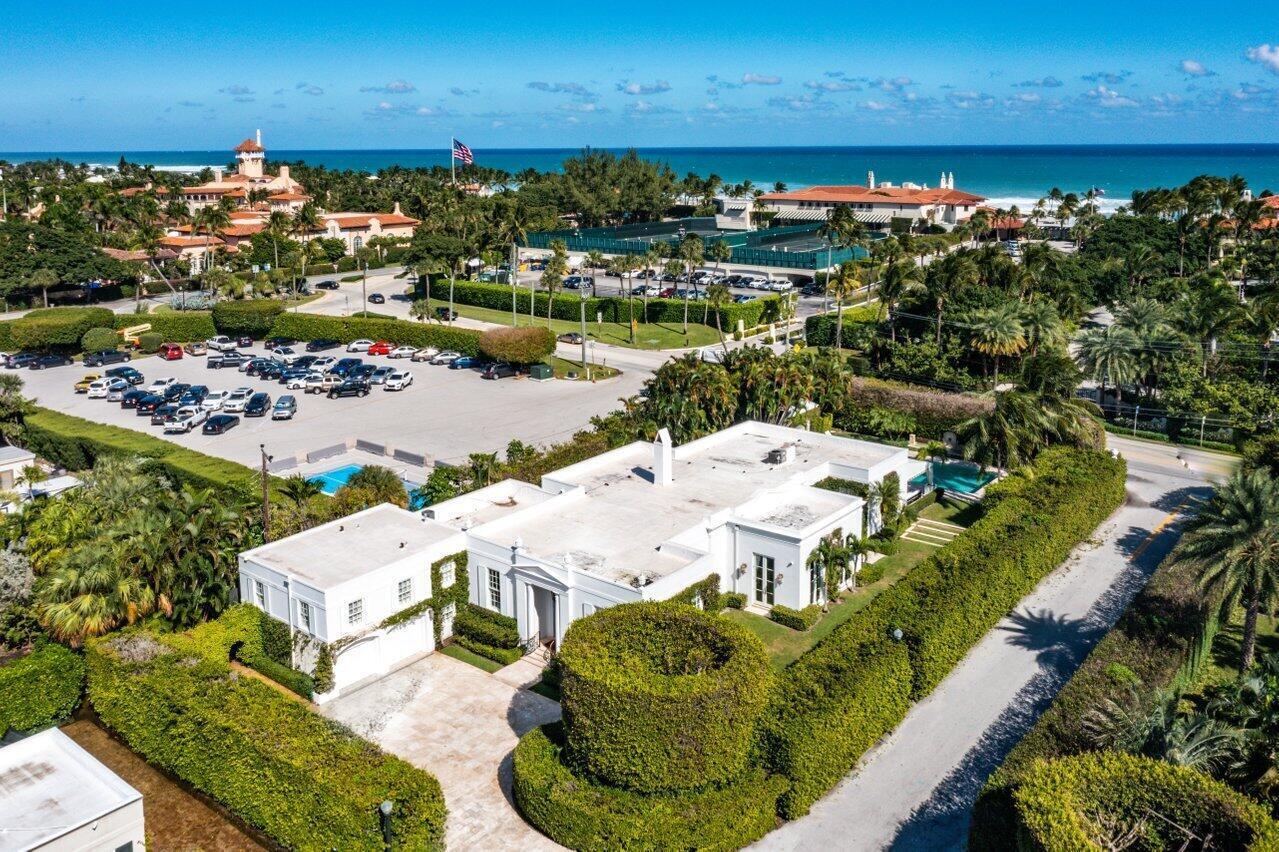 100 Regents Park, Palm Beach FL 33480
