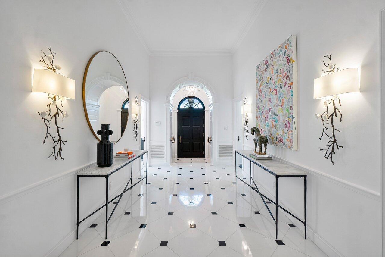 100 Regents Park, Palm Beach FL 33480