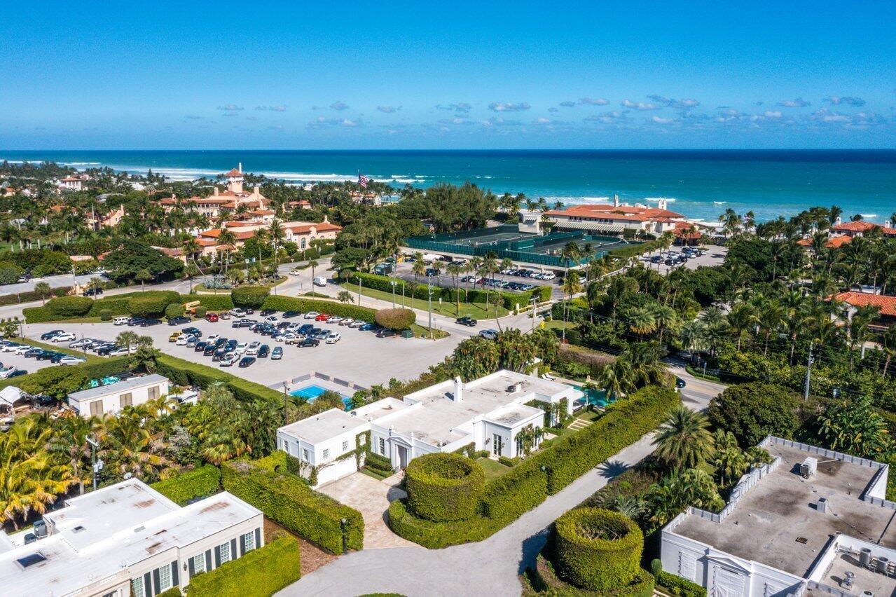 100 Regents Park, Palm Beach FL 33480