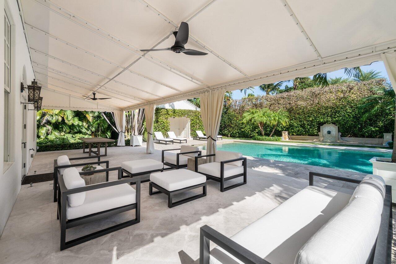 100 Regents Park, Palm Beach FL 33480