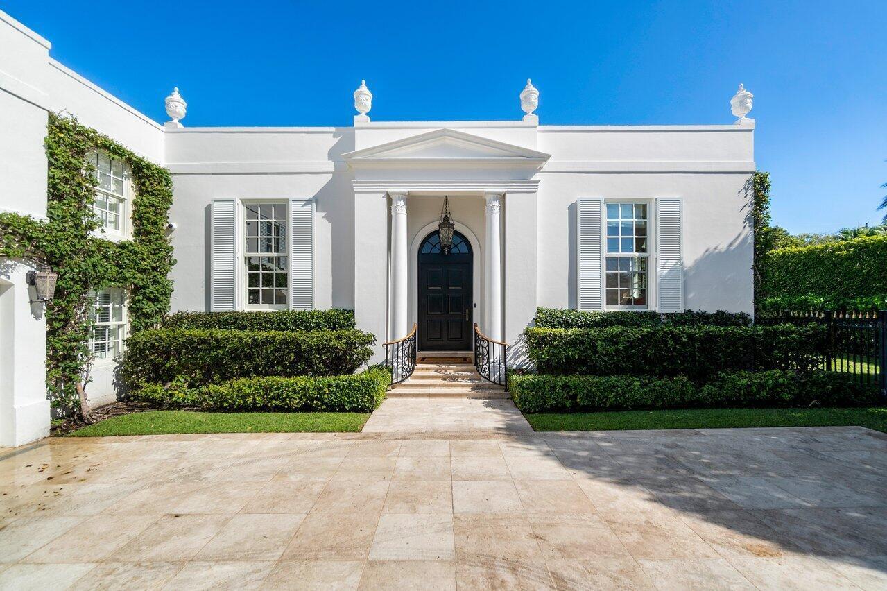 100 Regents Park, Palm Beach FL 33480