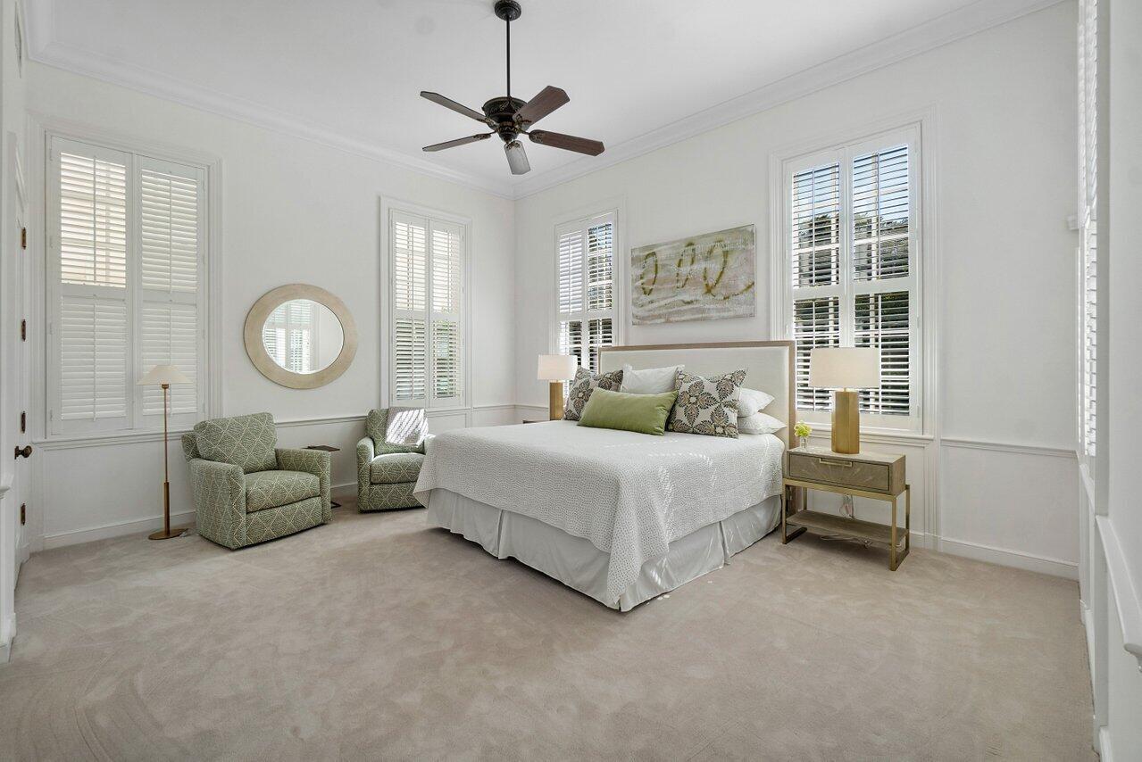 100 Regents Park, Palm Beach FL 33480