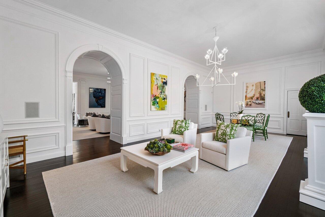 100 Regents Park, Palm Beach FL 33480