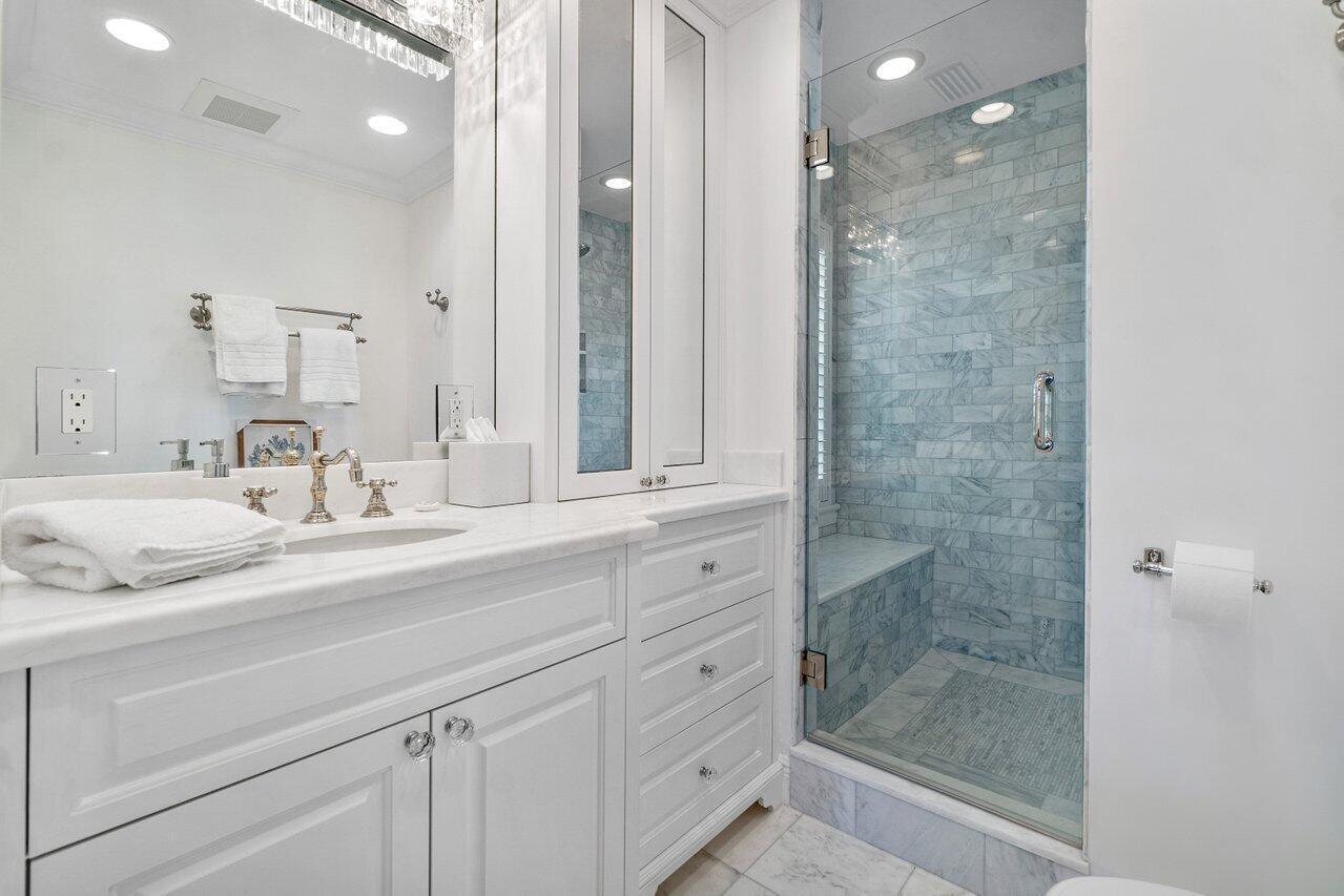 100 Regents Park, Palm Beach FL 33480