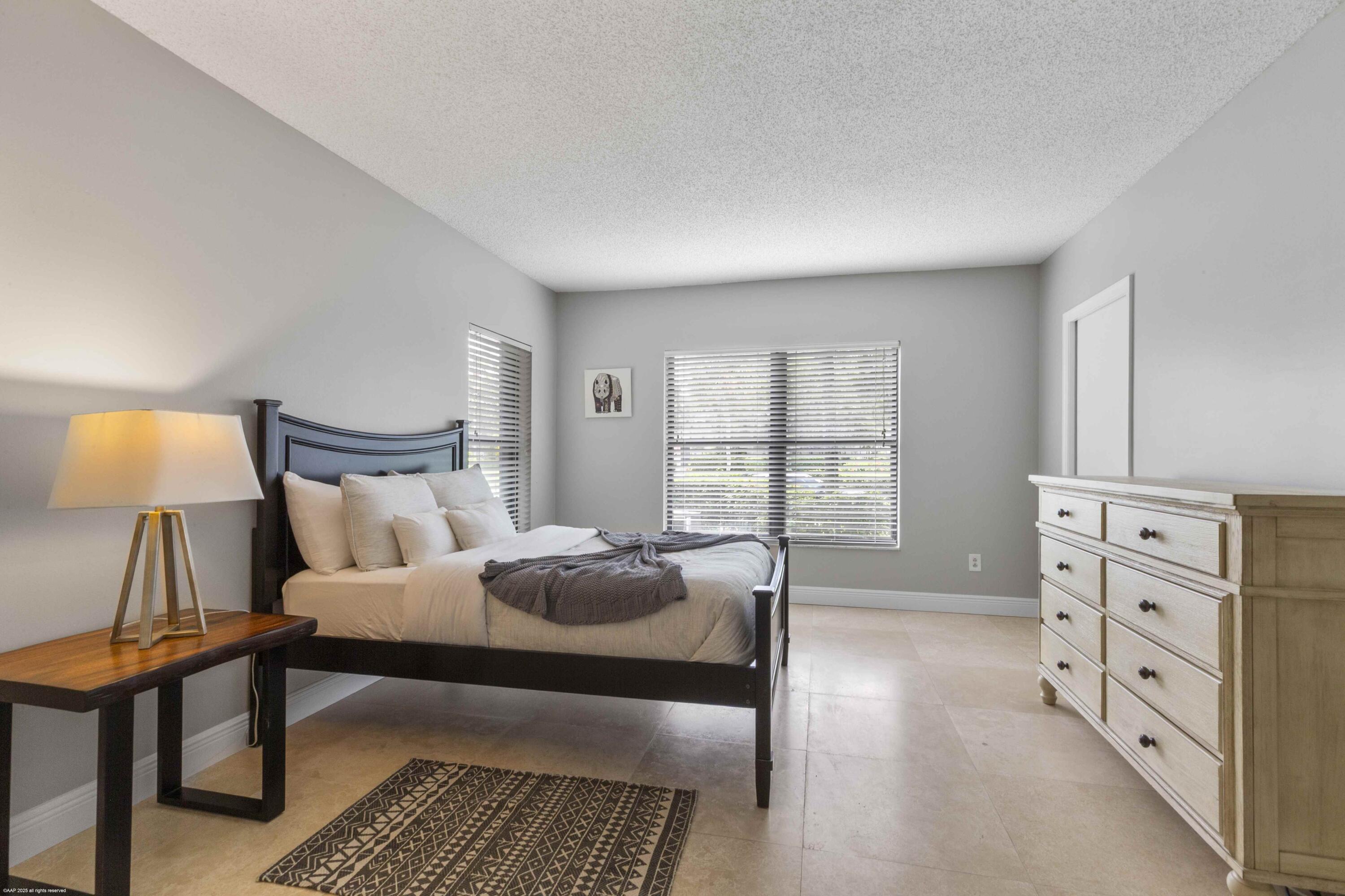 13329 Polo Club #105, Wellington FL 33414