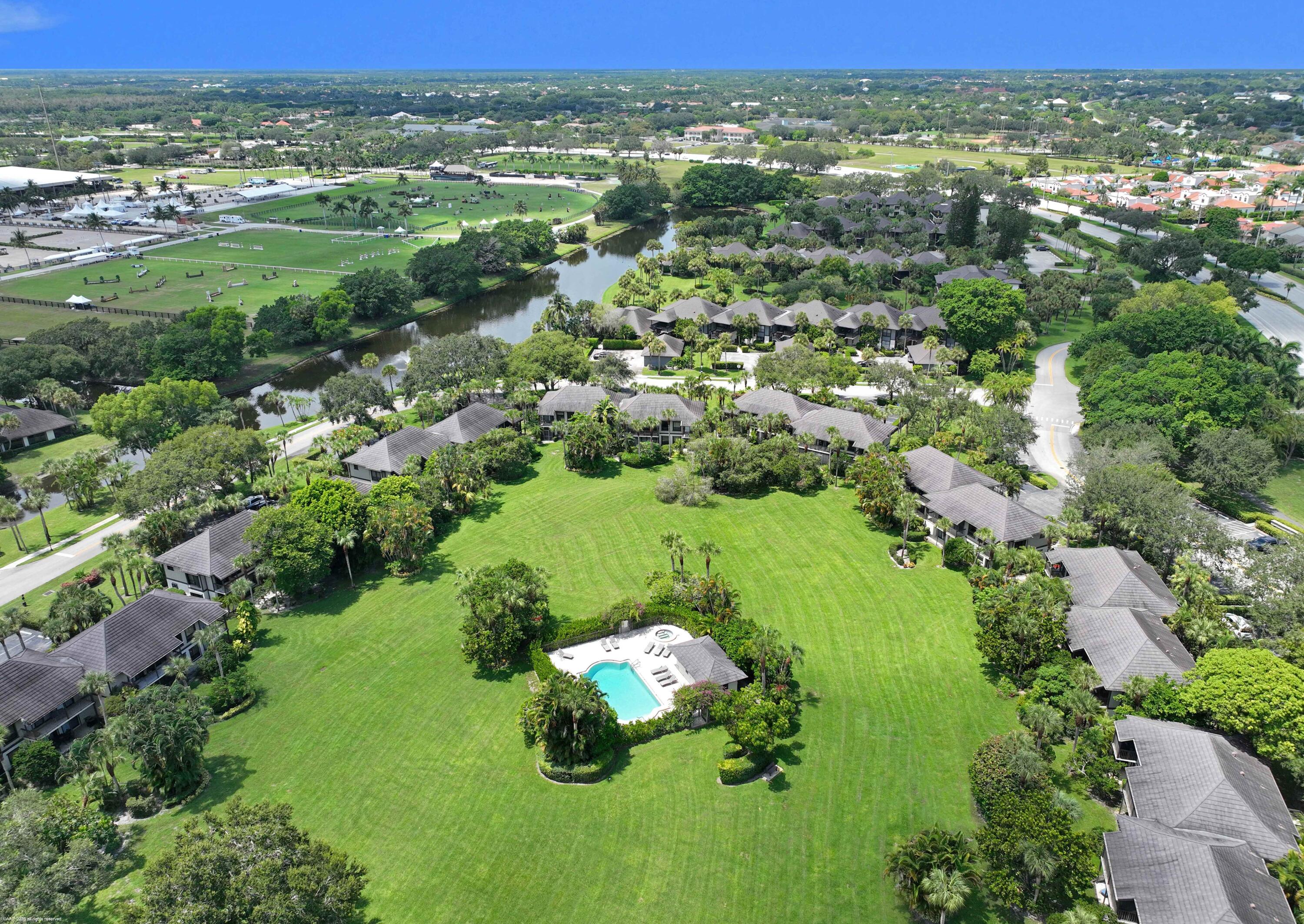 13329 Polo Club #105, Wellington FL 33414