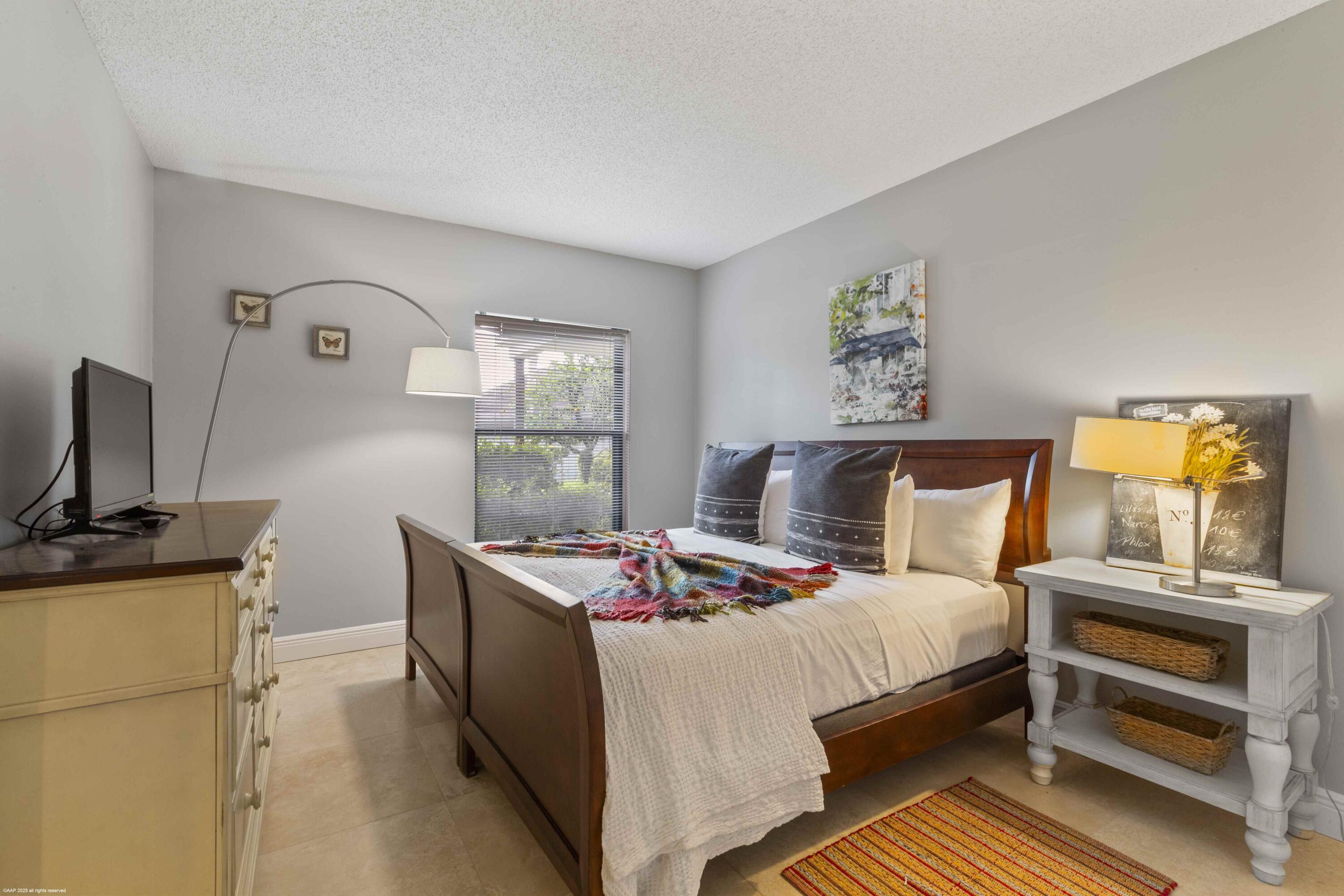 13329 Polo Club #105, Wellington FL 33414