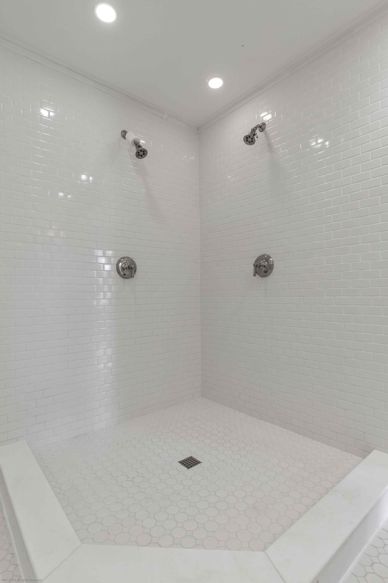 13329 Polo Club #105, Wellington FL 33414