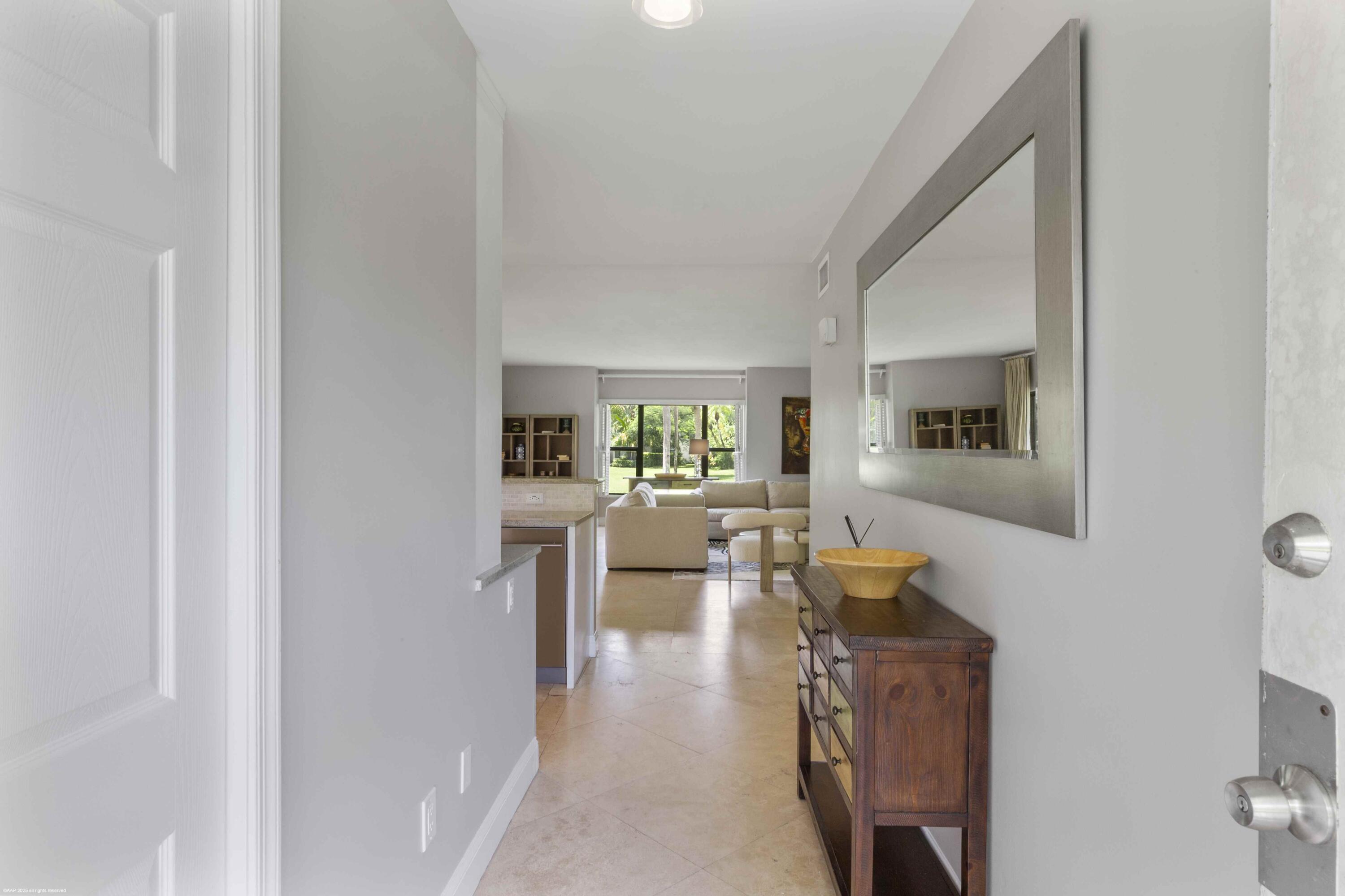 13329 Polo Club #105, Wellington FL 33414