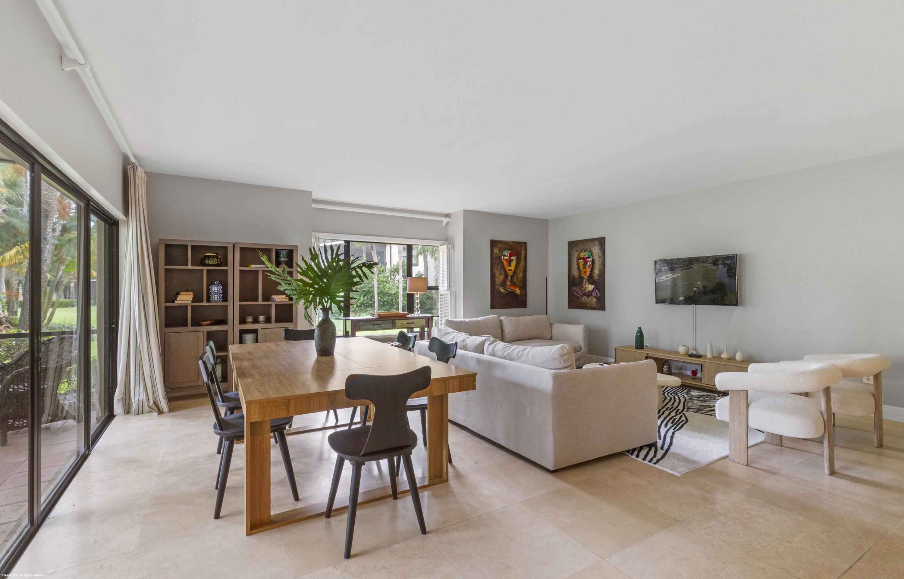 13329 Polo Club #105, Wellington FL 33414