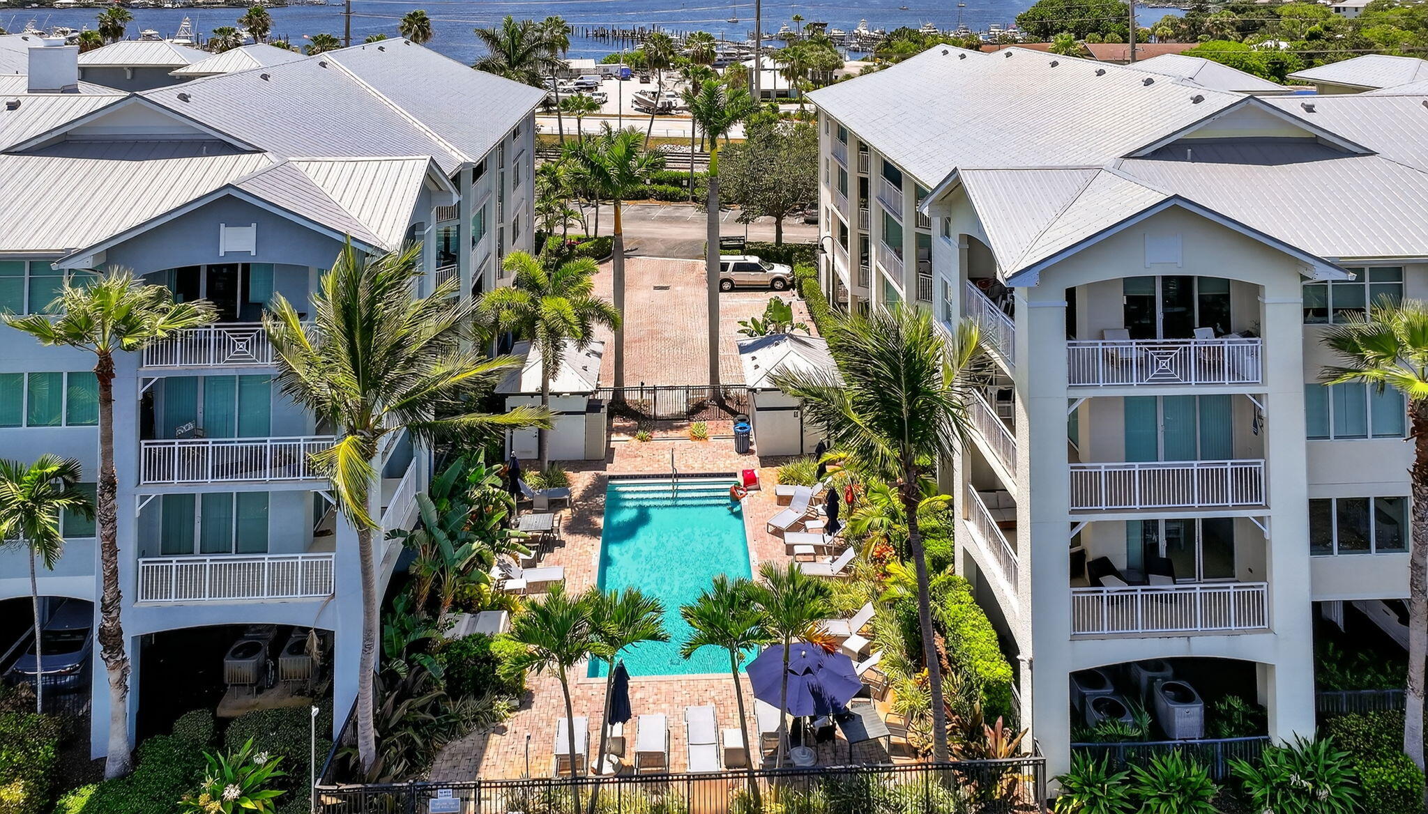 275 NW Flagler #204, Stuart FL 34994