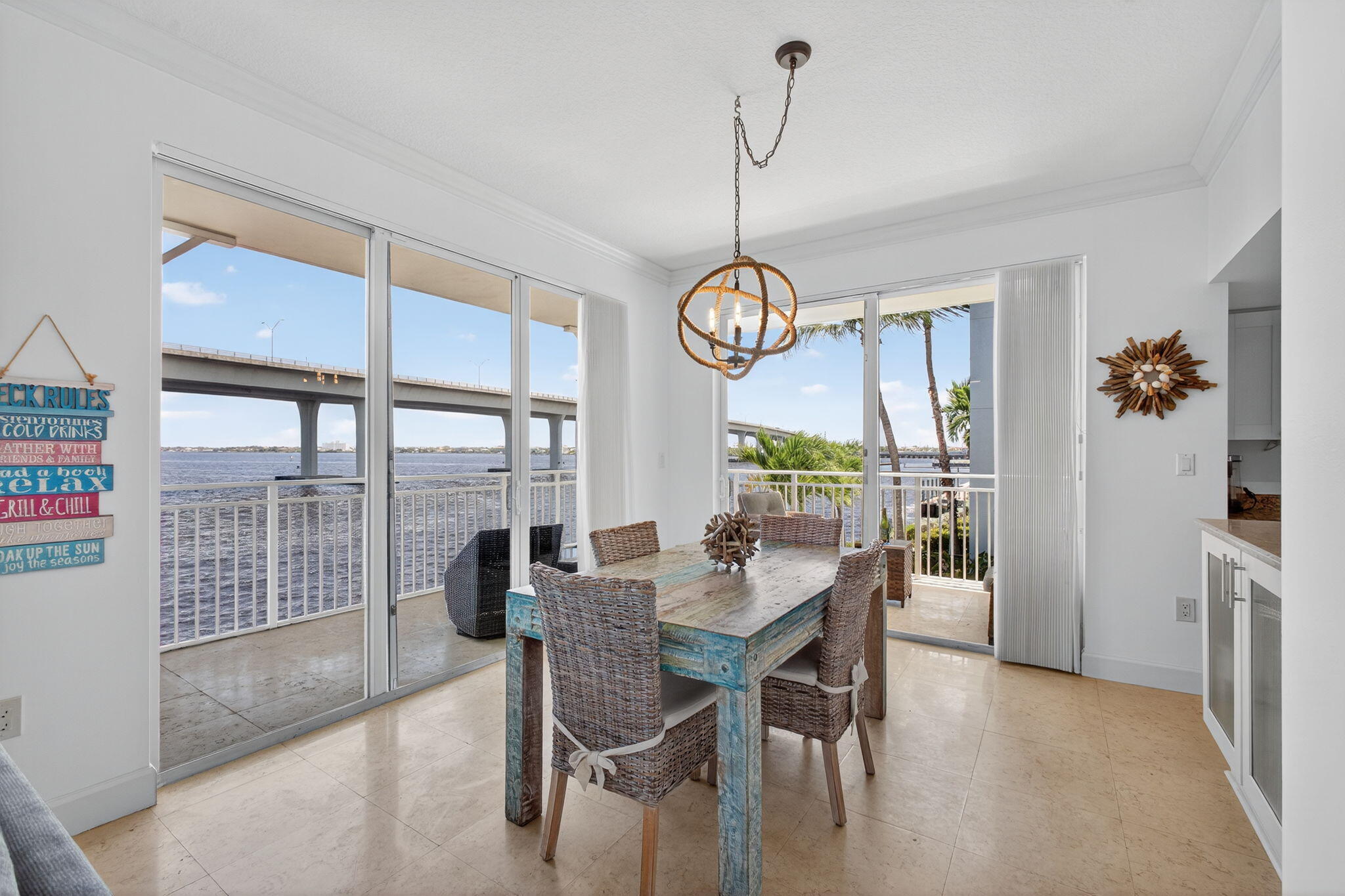 275 NW Flagler #204, Stuart FL 34994