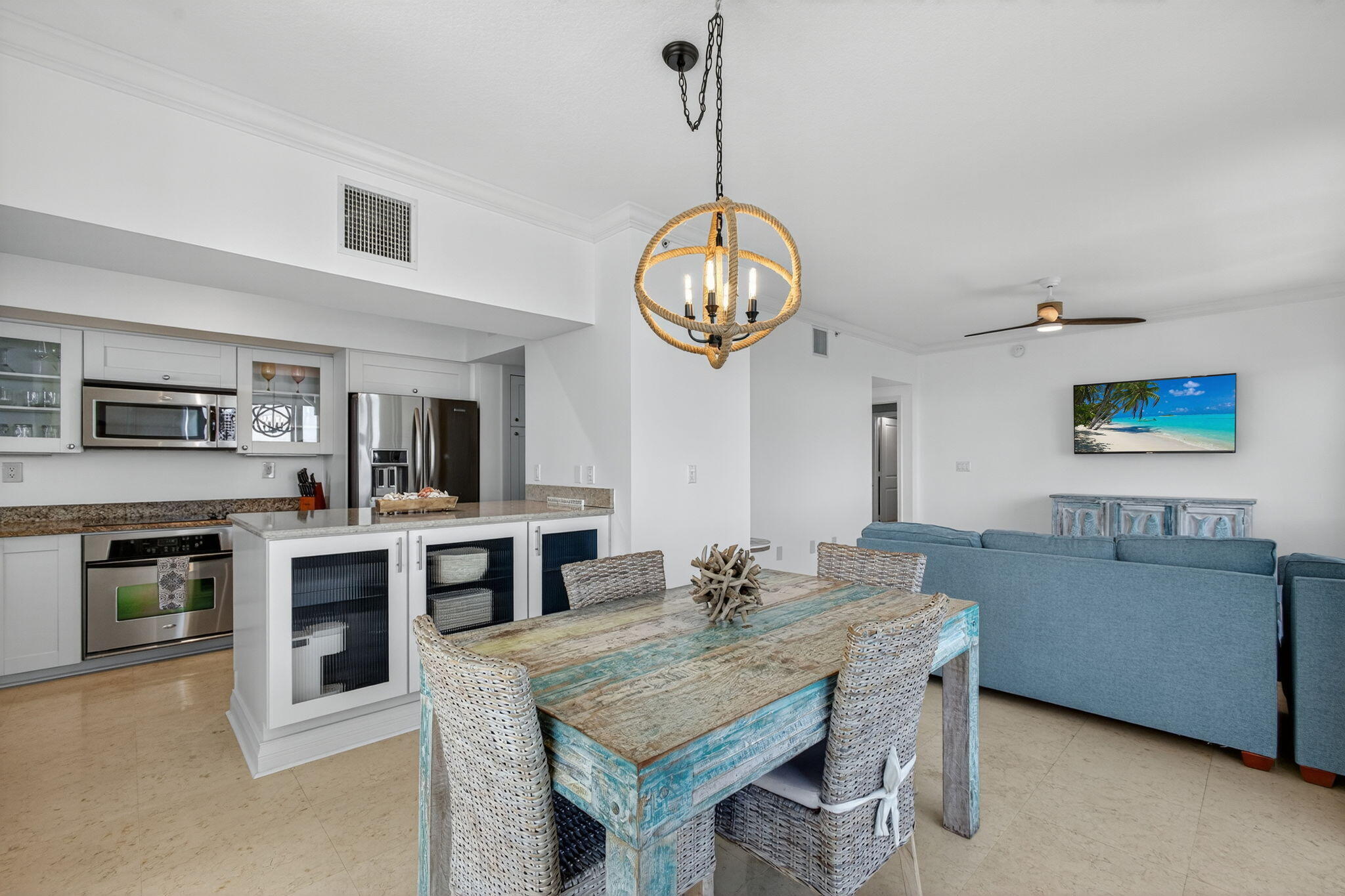275 NW Flagler #204, Stuart FL 34994