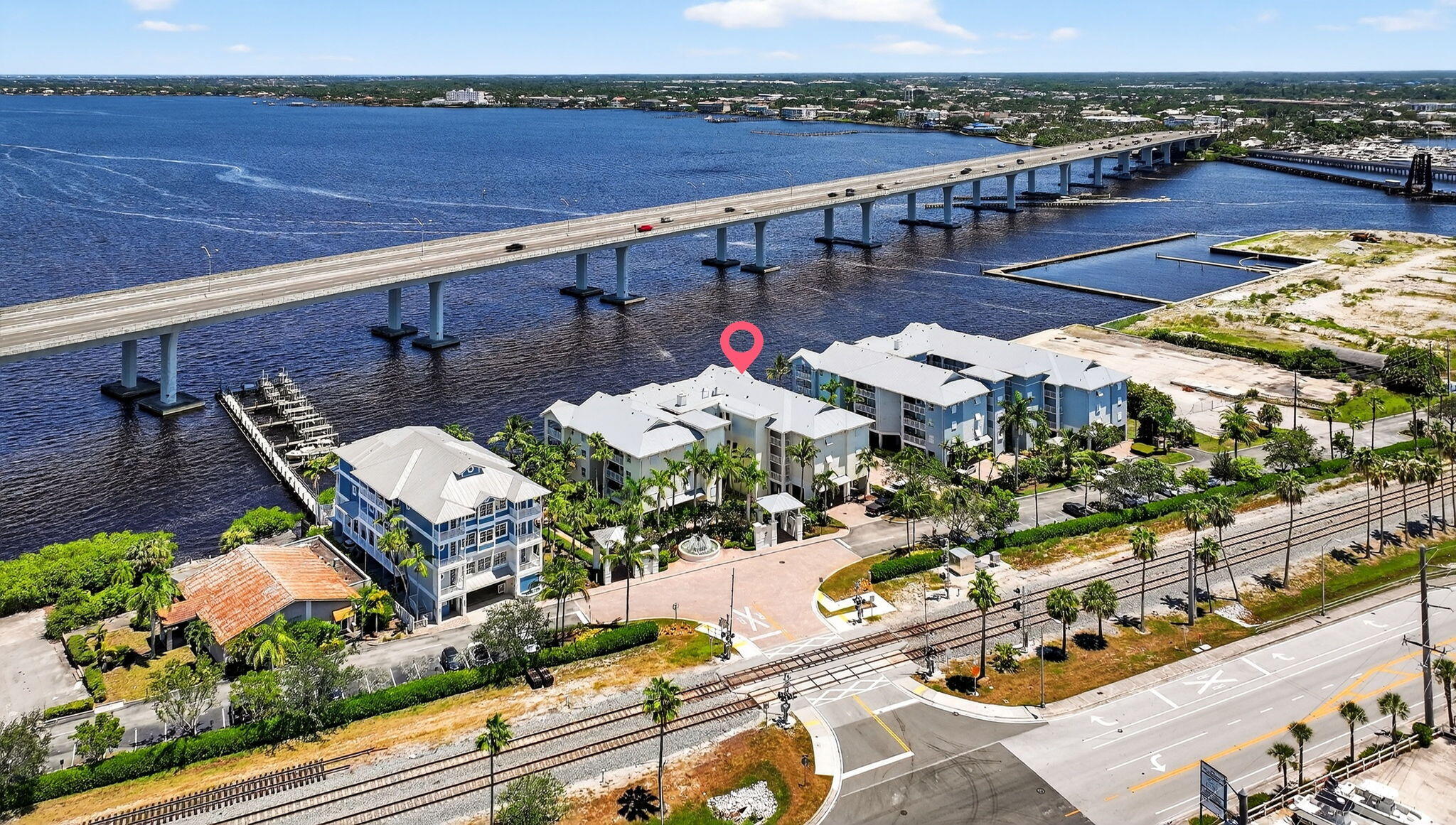 275 NW Flagler #204, Stuart FL 34994