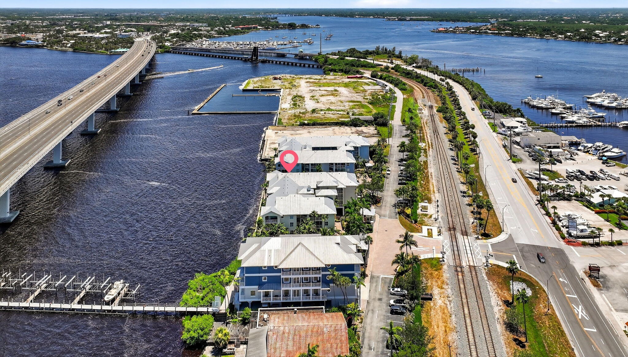 275 NW Flagler #204, Stuart FL 34994