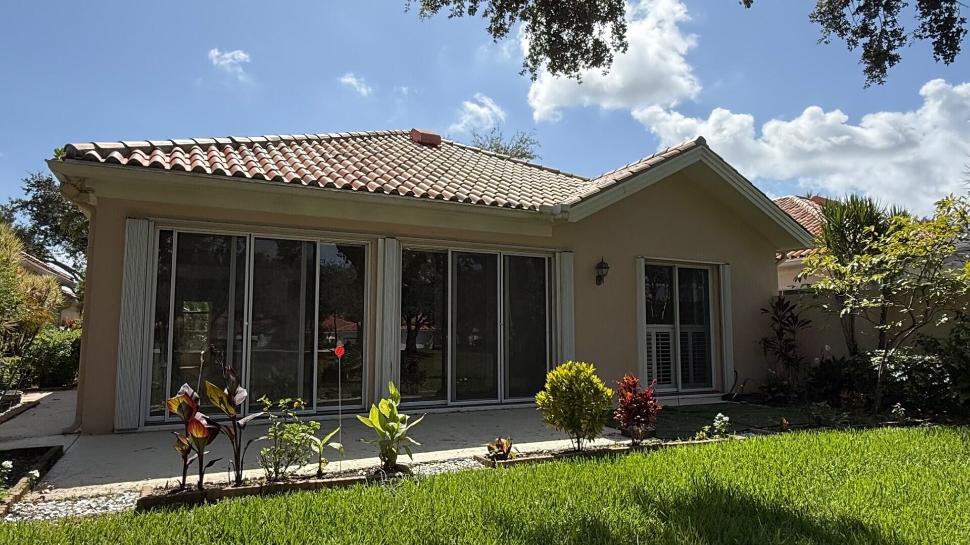 2541 Kittbuck, West Palm Beach FL 33411