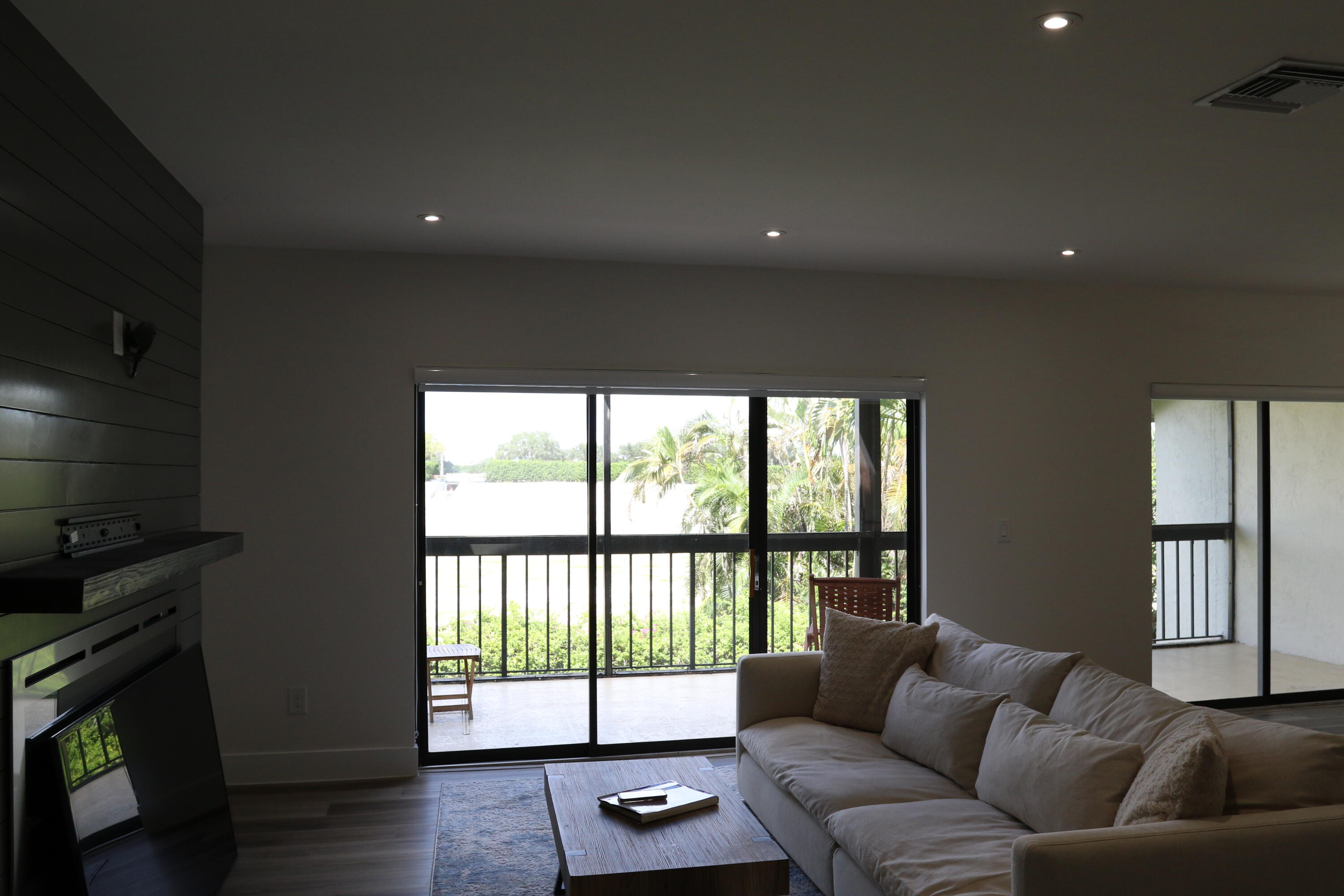 11311 Pond View #C203, Wellington FL 33414