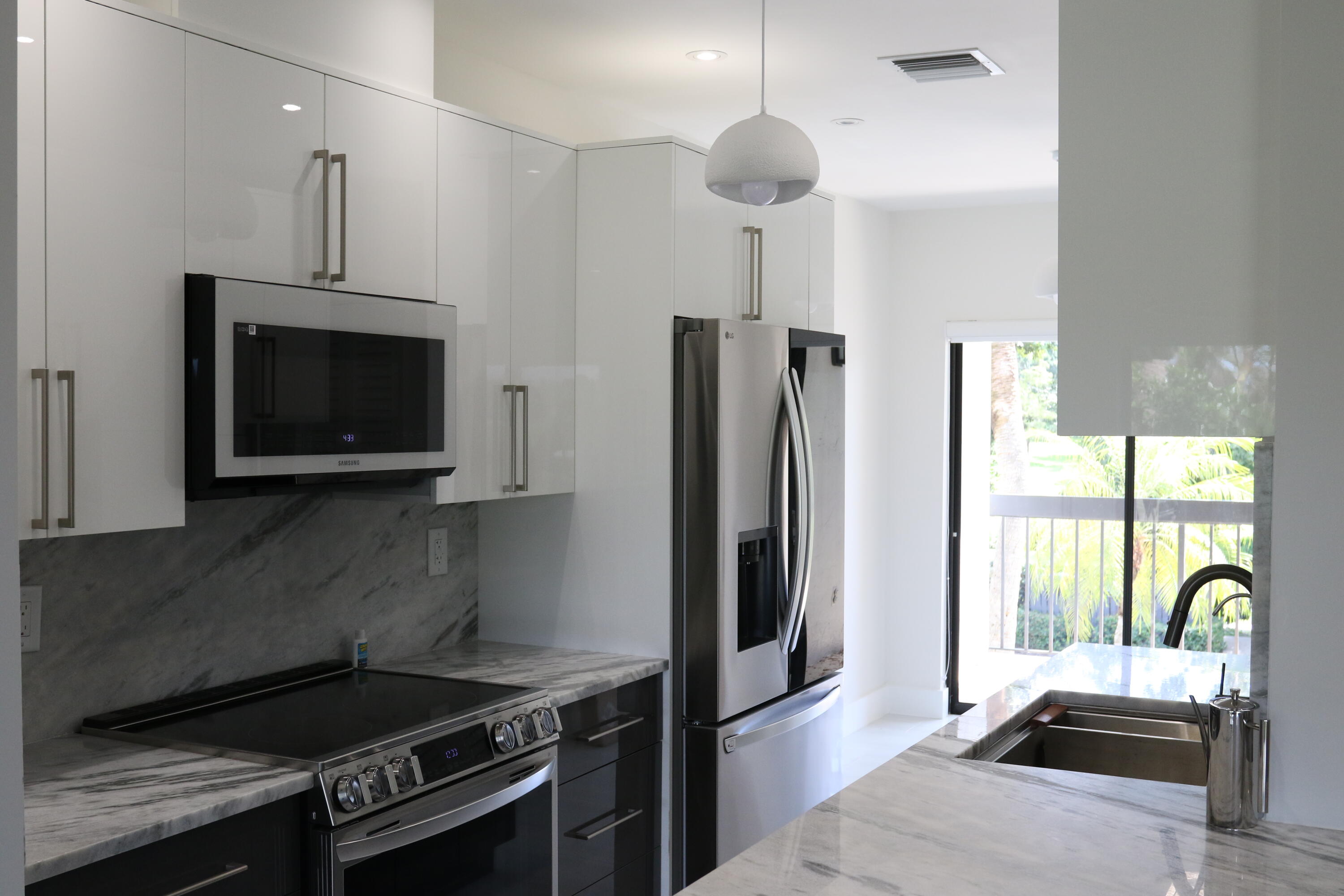 11311 Pond View #C203, Wellington FL 33414